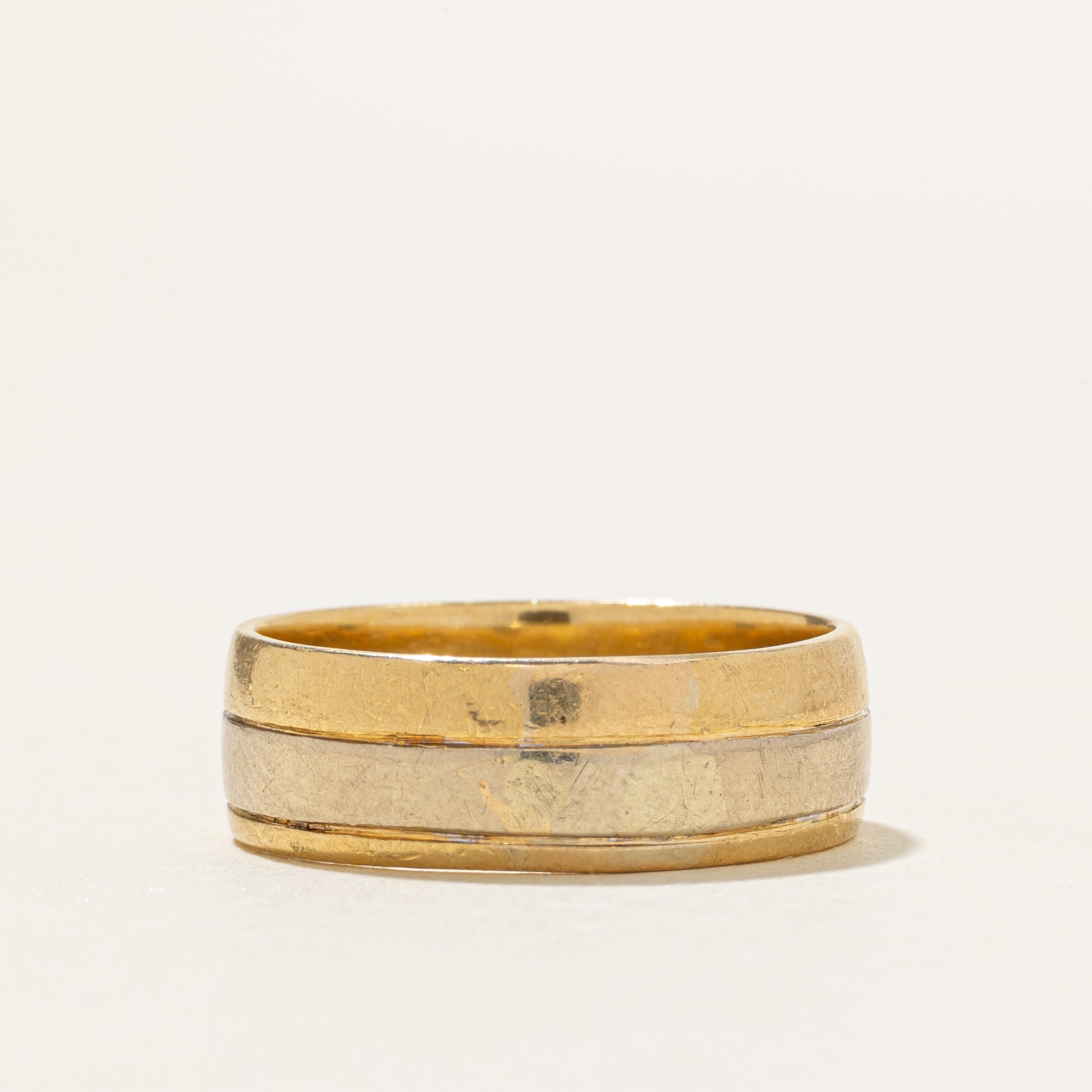 Two Tone Diamond Grooved Band | 6.5mm | SZ 8