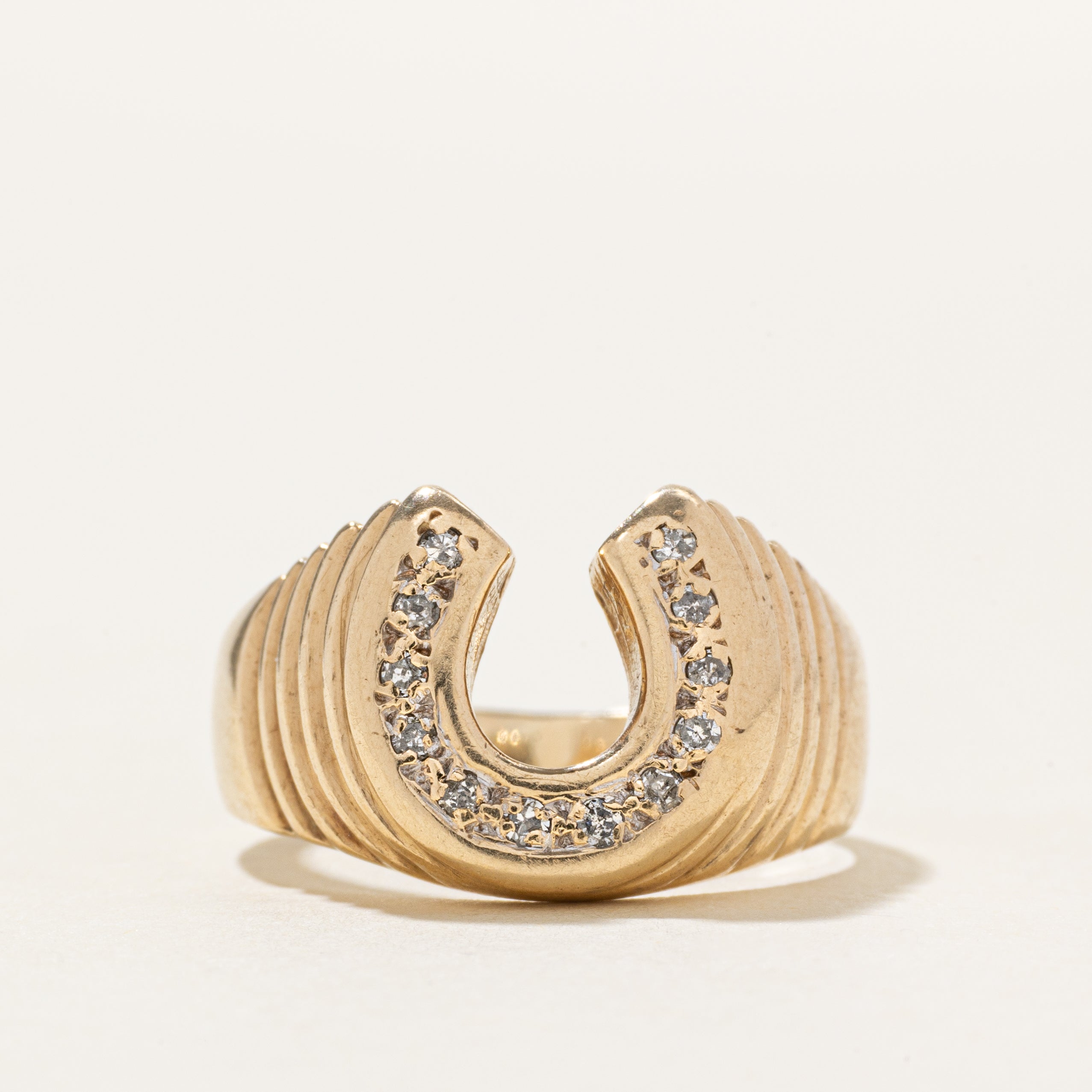 Pave Set Diamond Horseshoe Grooved Ring | SZ 7.5
