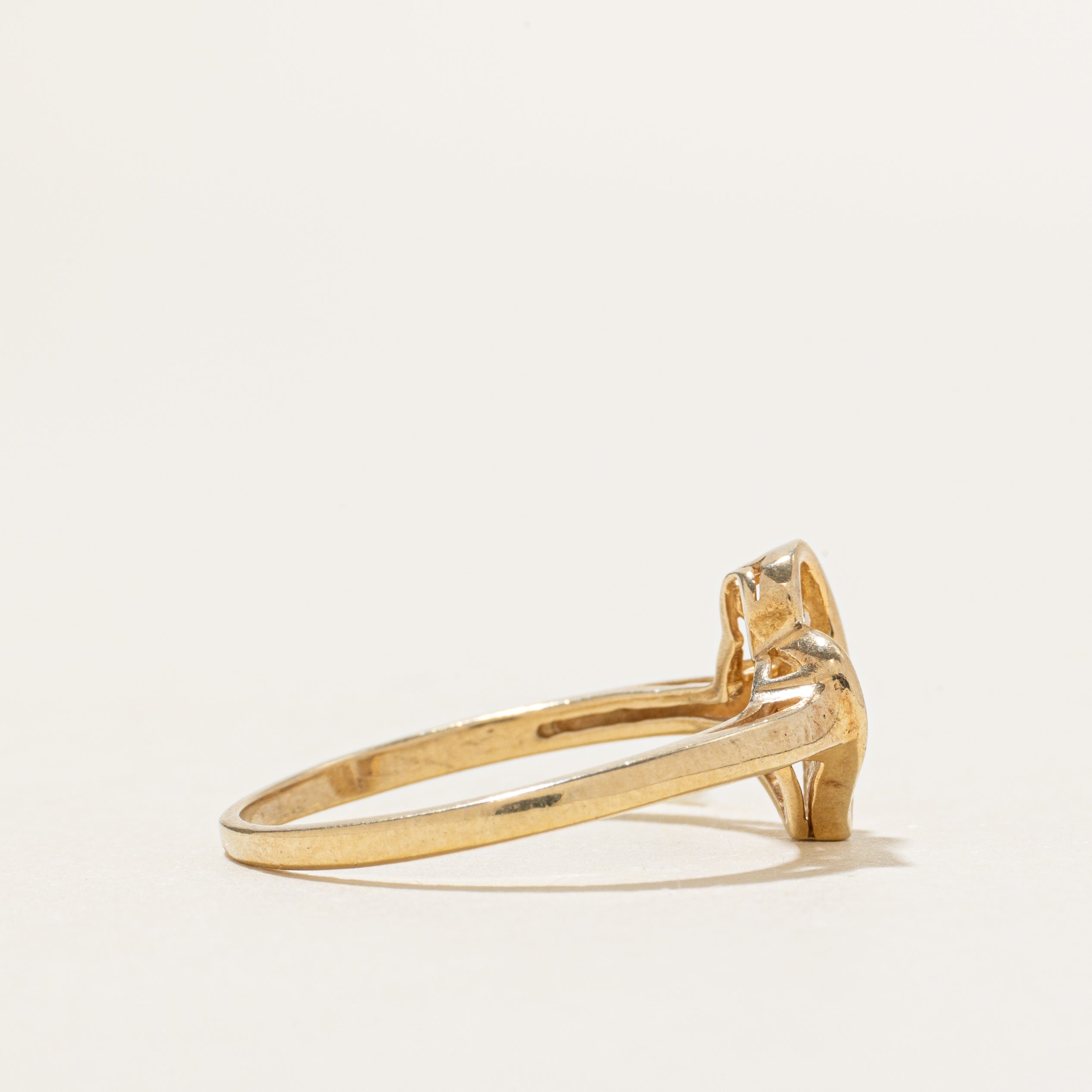 10k Diamond Accent Heart Ring | SZ 6.5