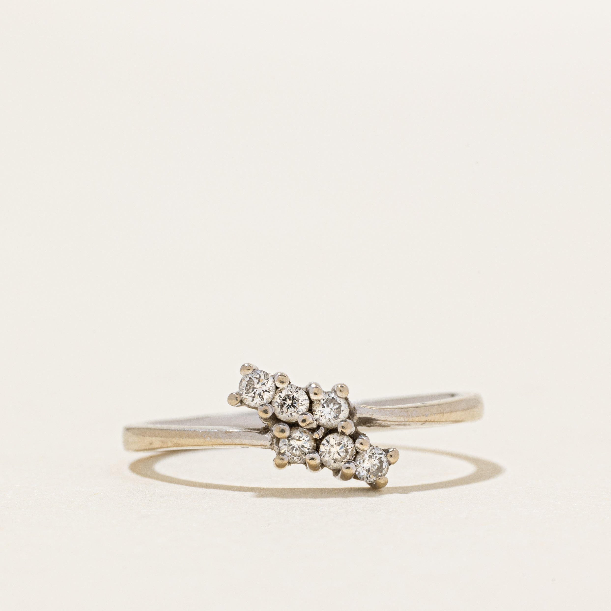 18k Diagonal Diamond Cluster Ring | SZ 5