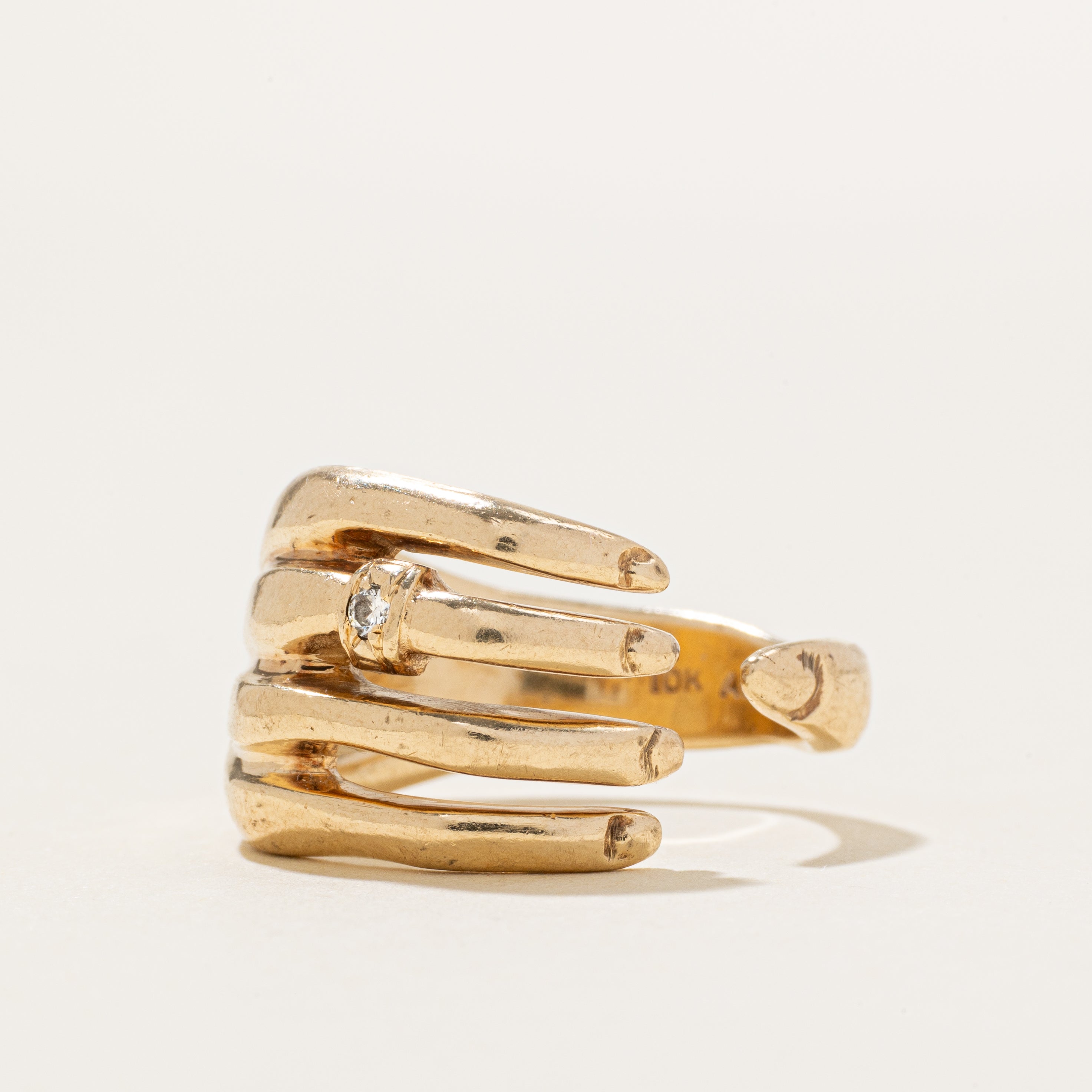 10k Diamond Hand Ring | SZ 8