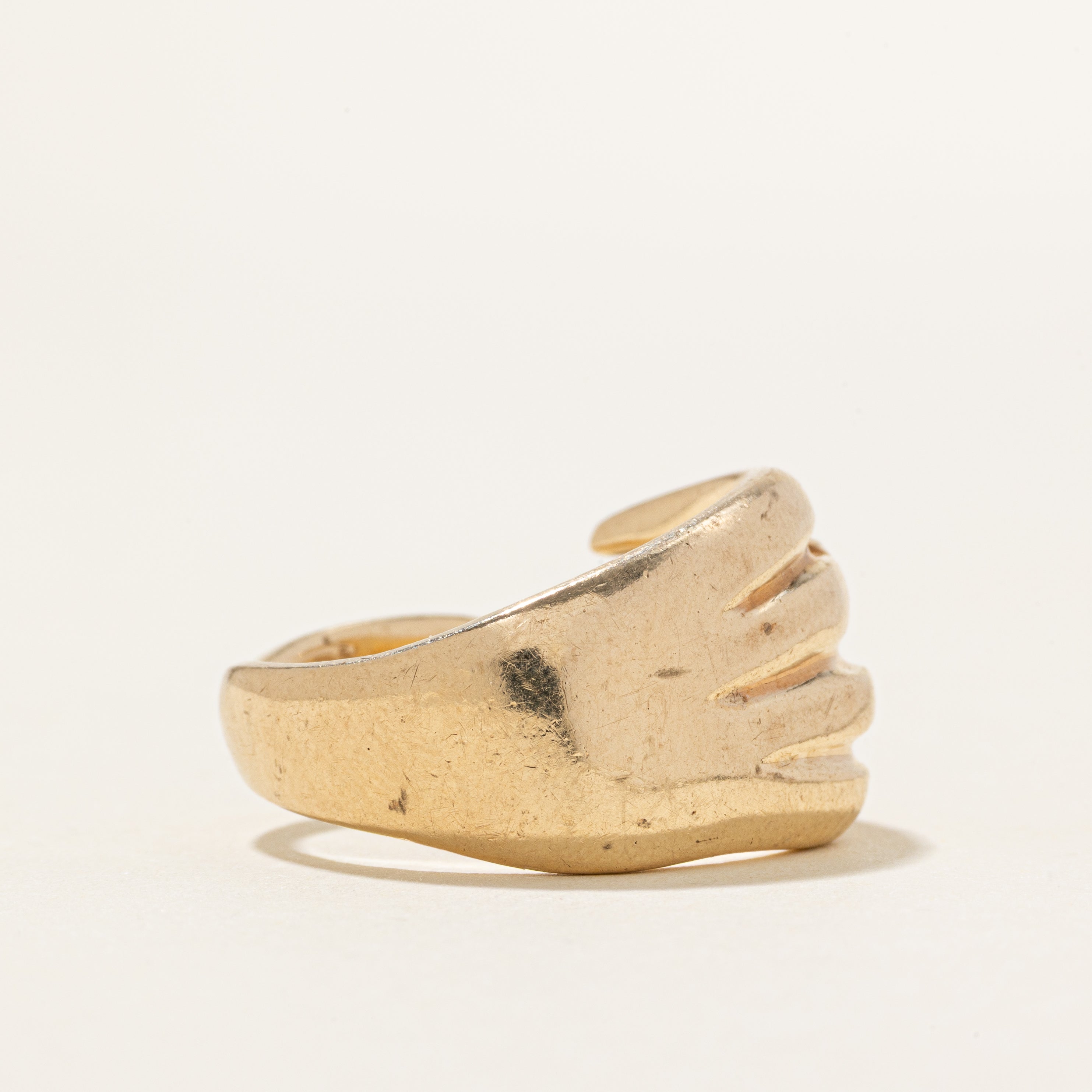 10k Diamond Hand Ring | SZ 8