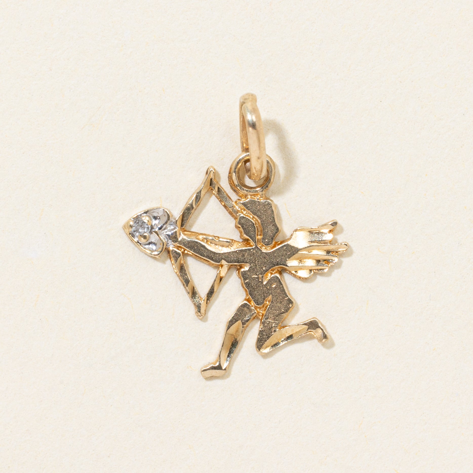 Charme Cupidon en diamant 10 carats