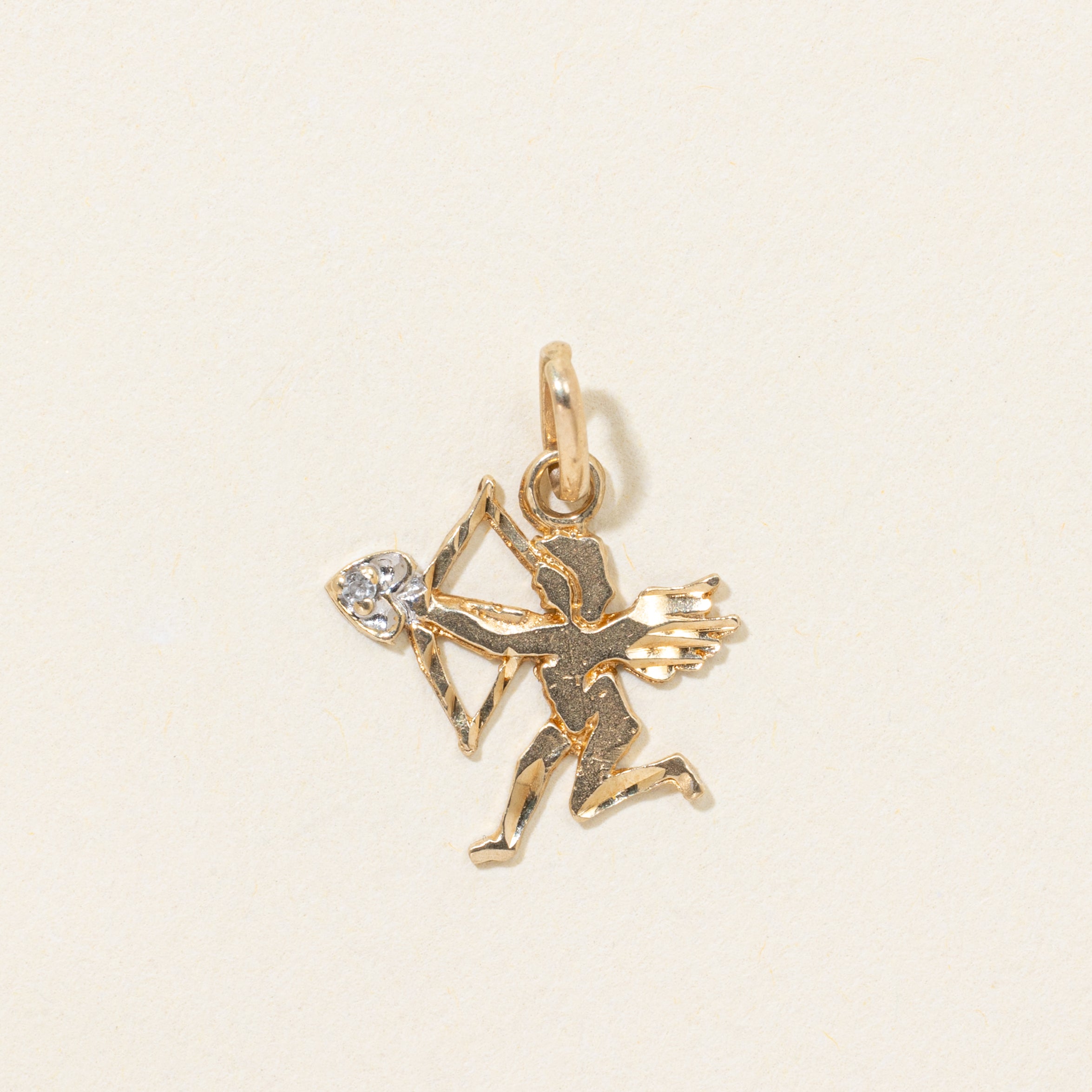 Charme Cupidon en diamant 10 carats