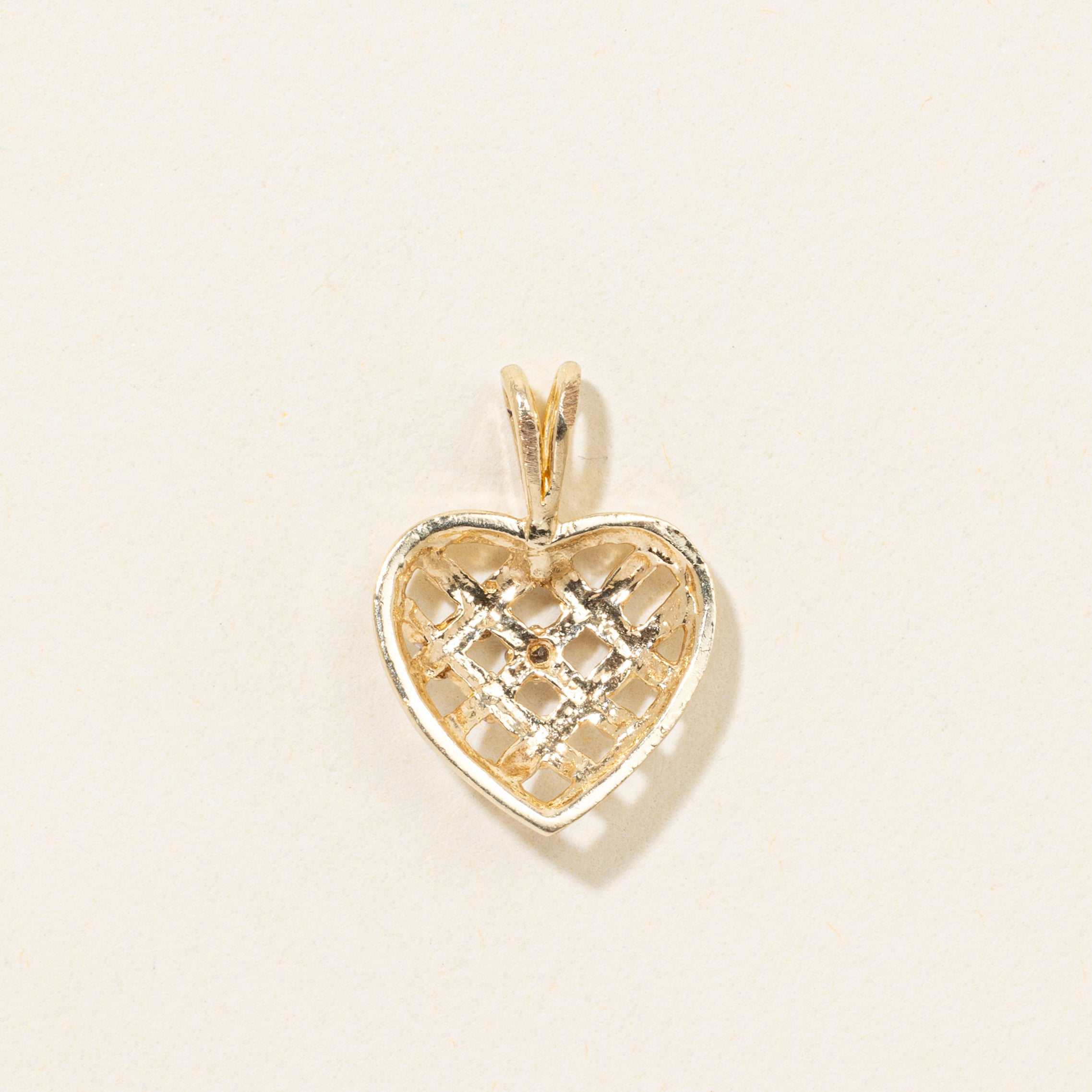 10k Diamond Woven Heart Pendant