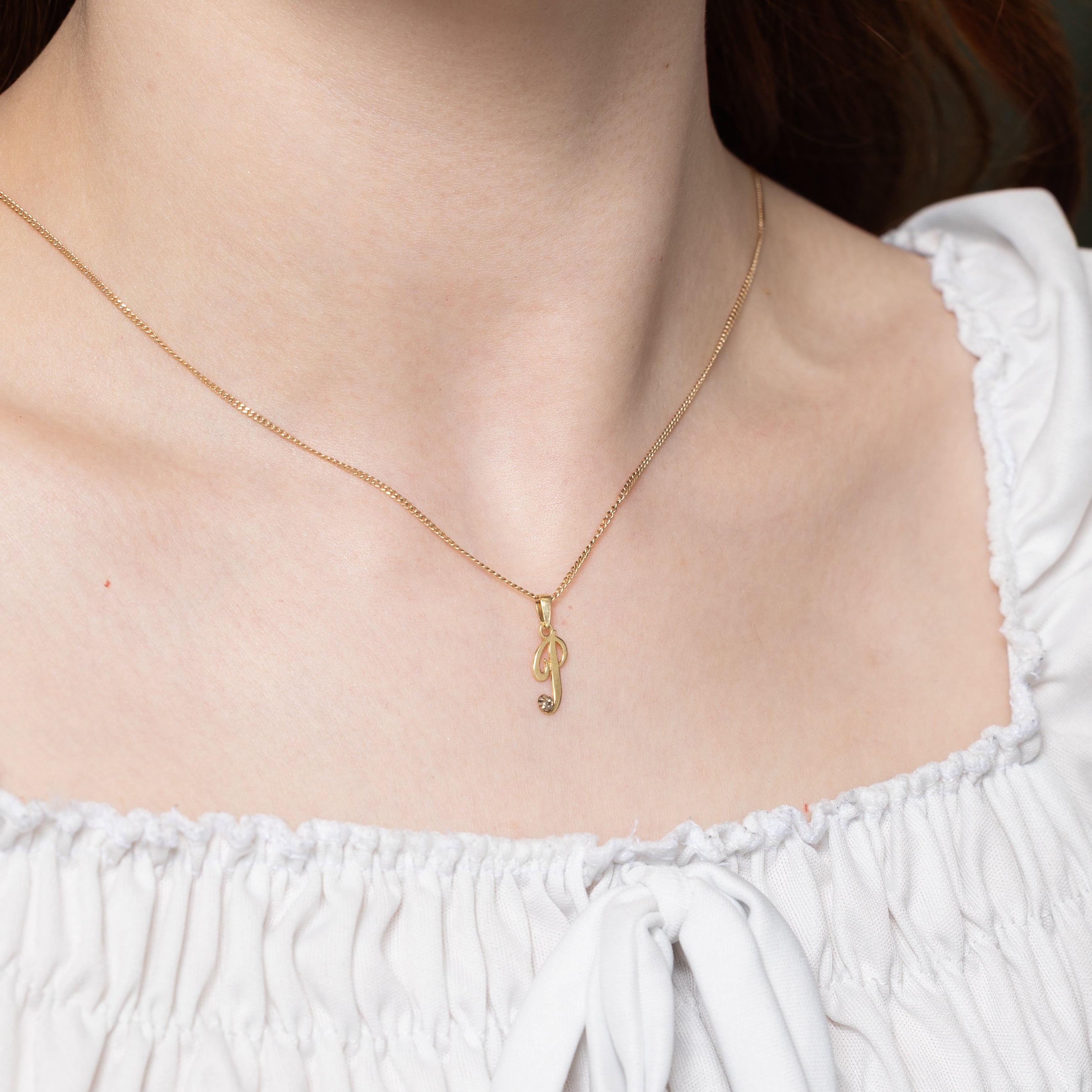 Pendentif initial « P » en diamant 10 carats