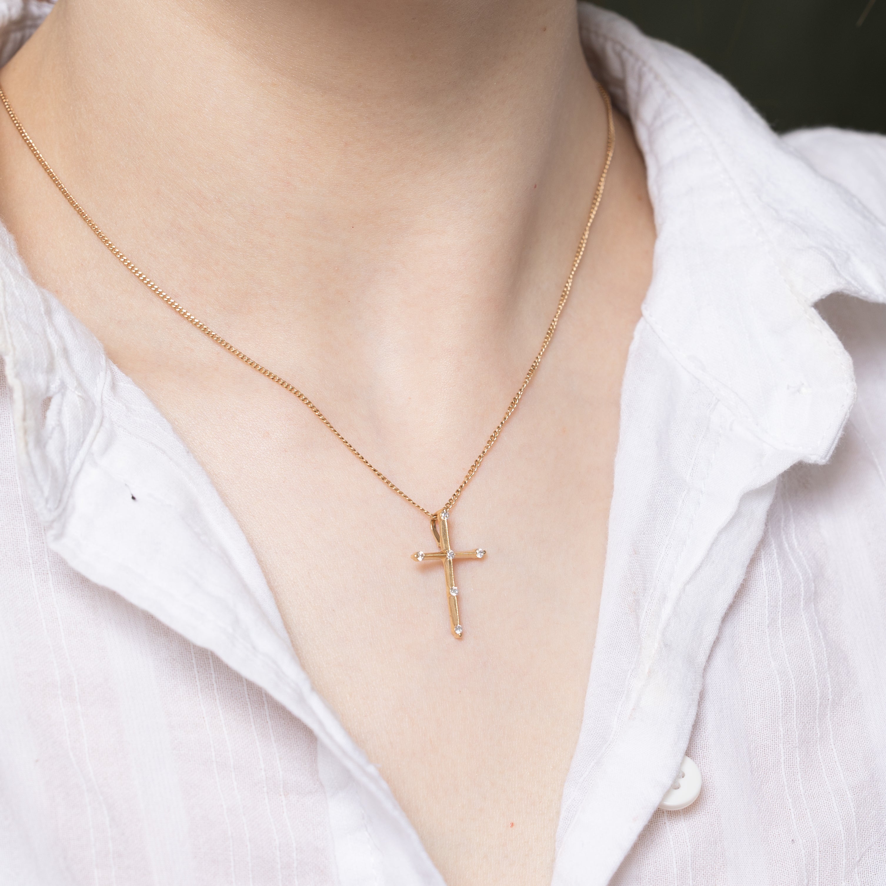 14k Diamond Milgrain Cross Pendant