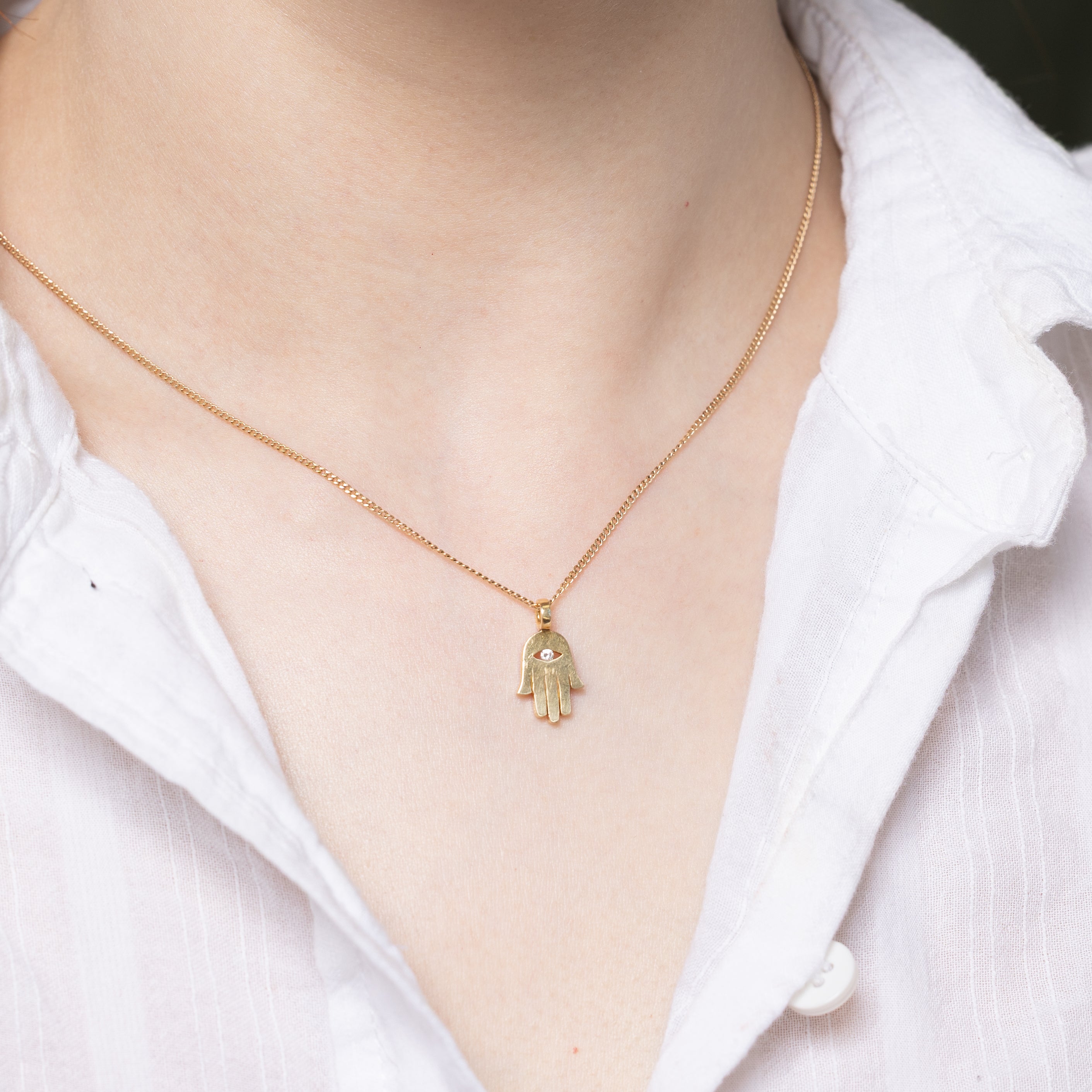 Pendentif main de Hamsa en diamant 14 carats