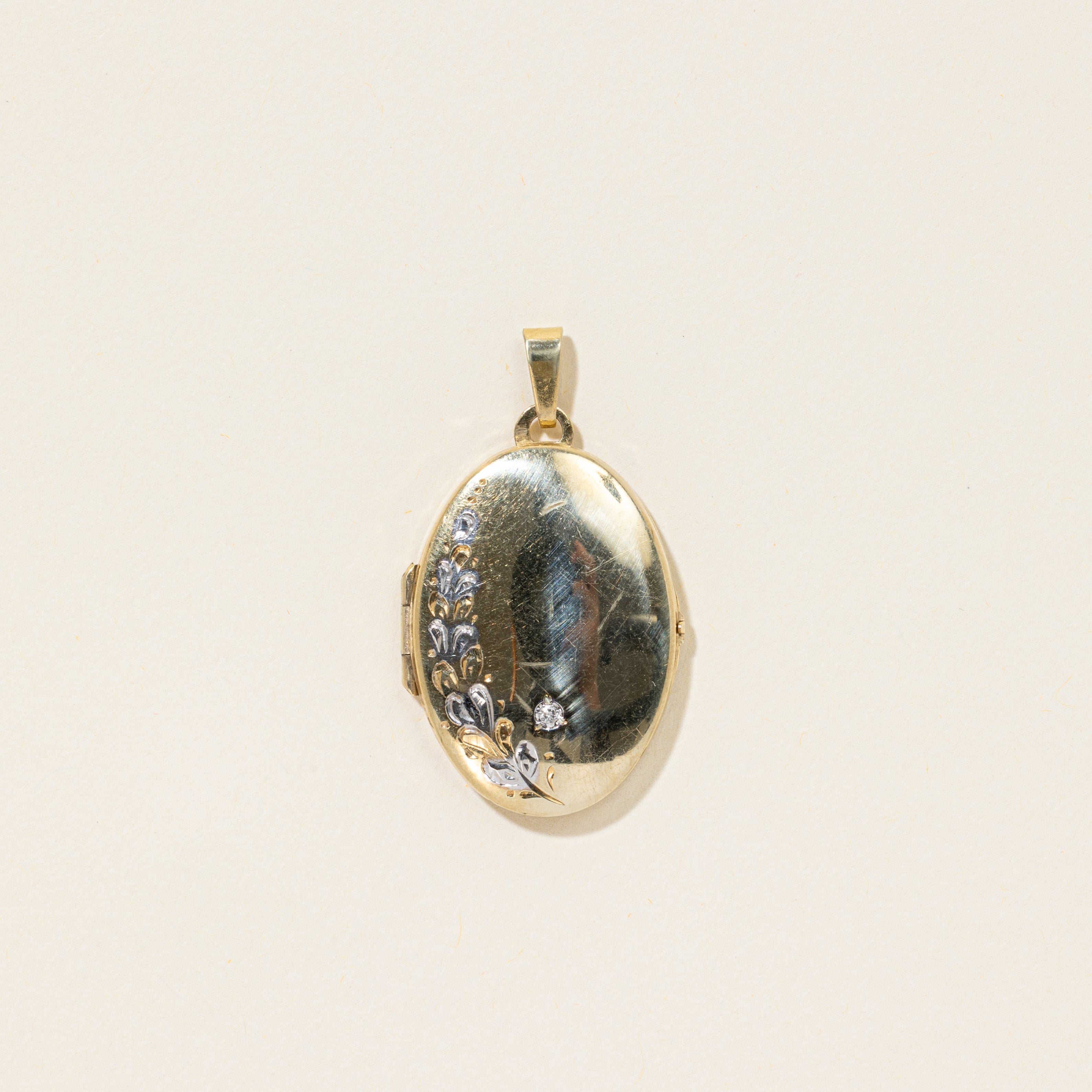 8k Diamond Digitalis Flower Locket