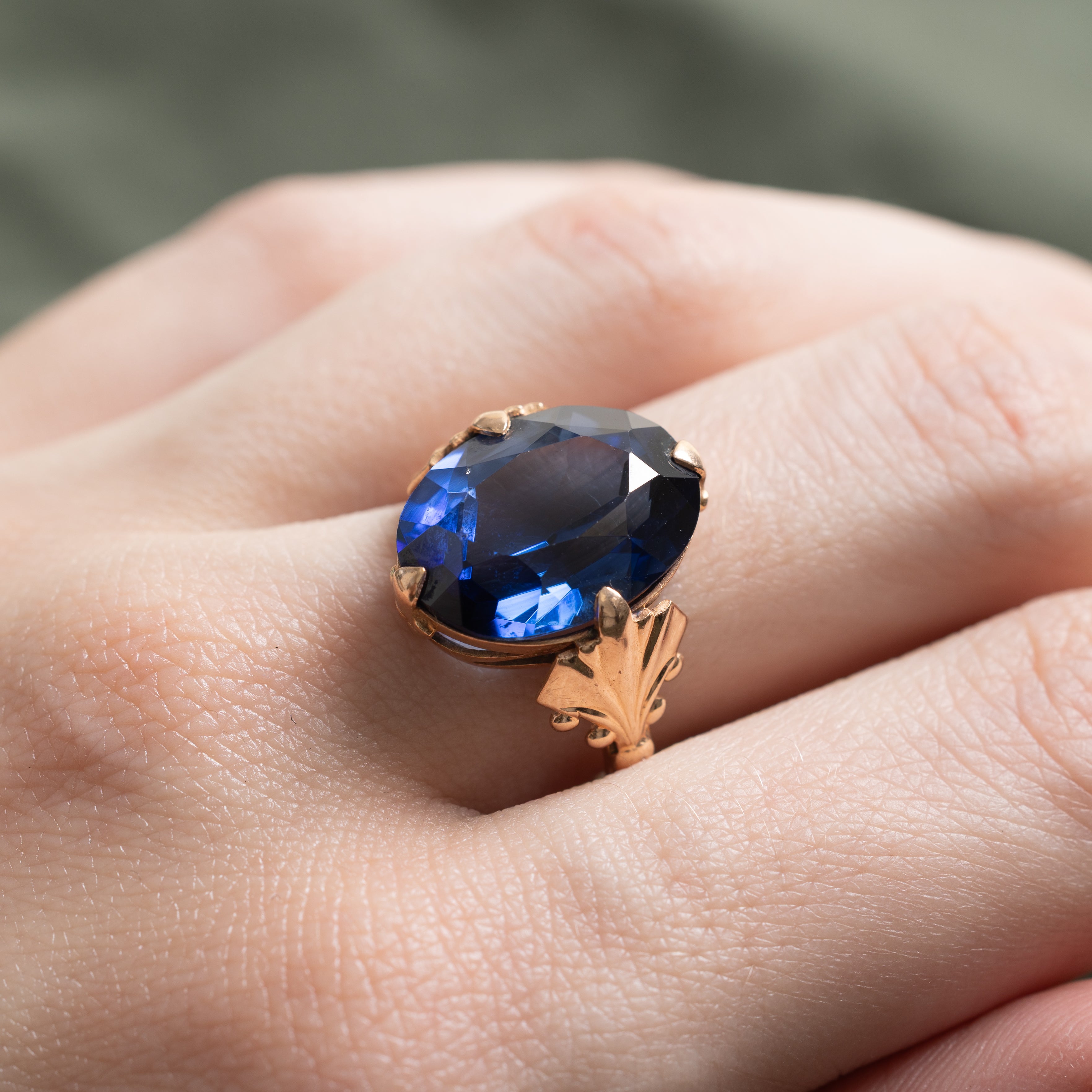 1976 Soviet Synthetic Sapphire Scrollwork Cocktail Ring | 10.70ct | SZ 7.75