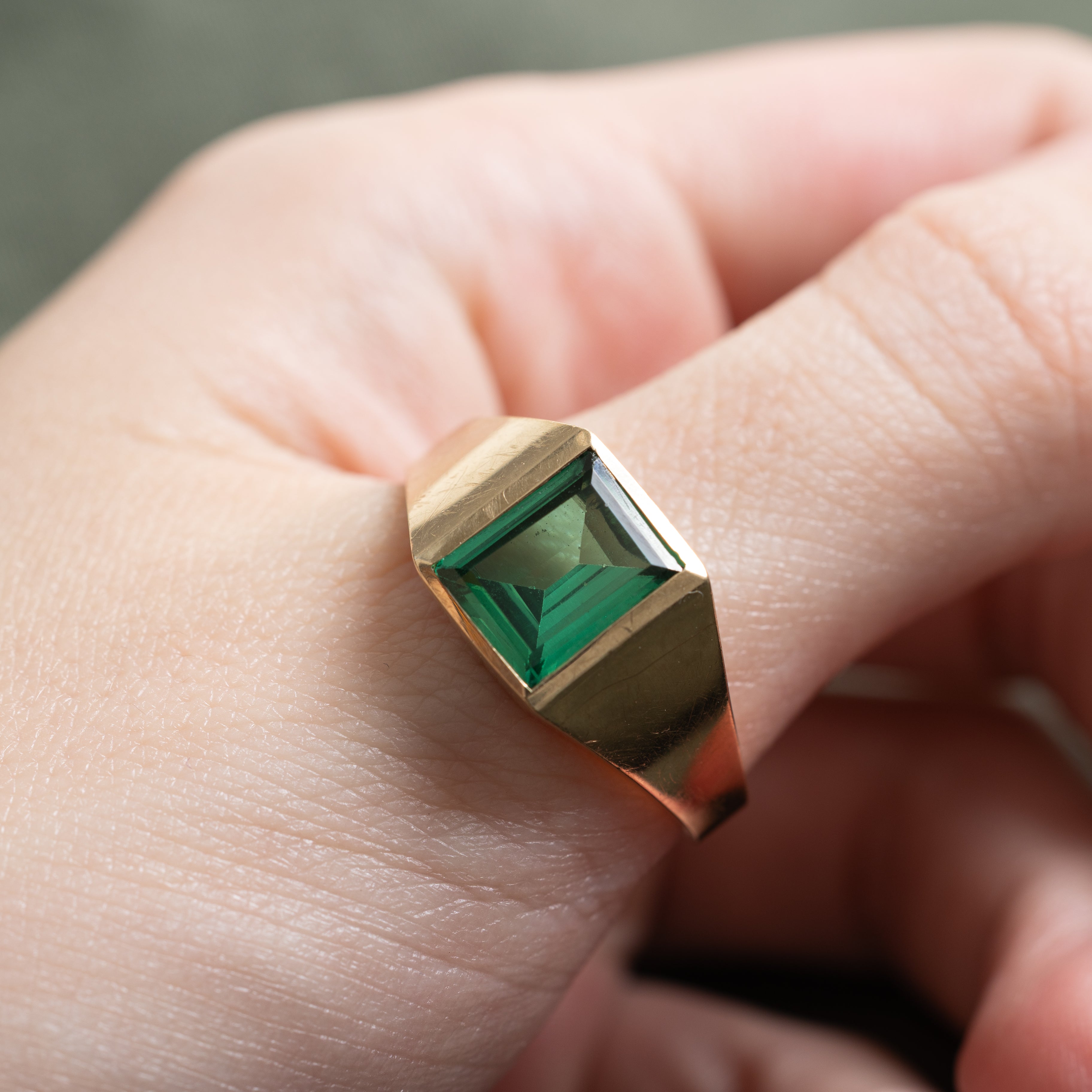 Bezel Set Synthetic Spinel Ring | 3.12ct | SZ 13