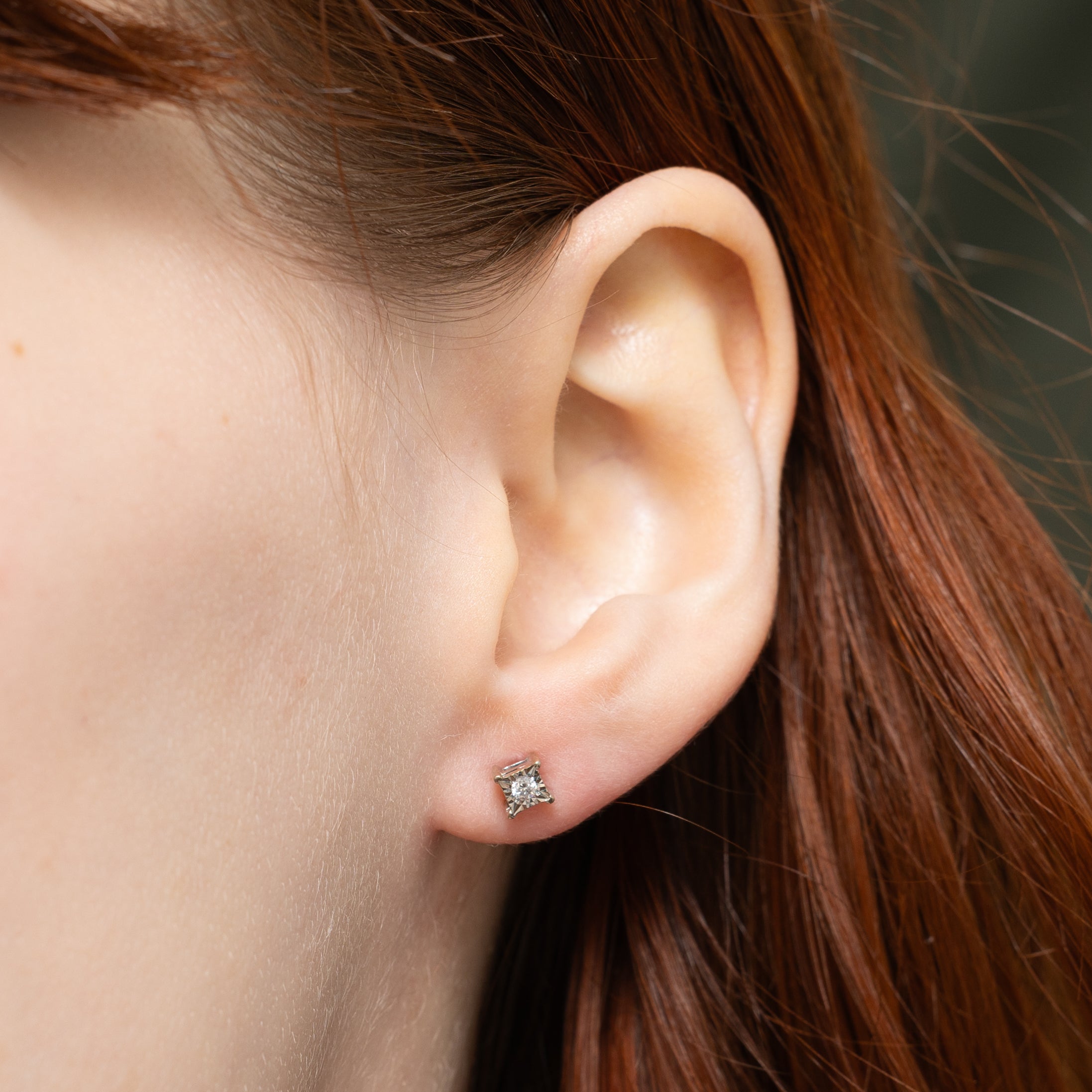 10k Illusion Set Diamond Stud Earrings