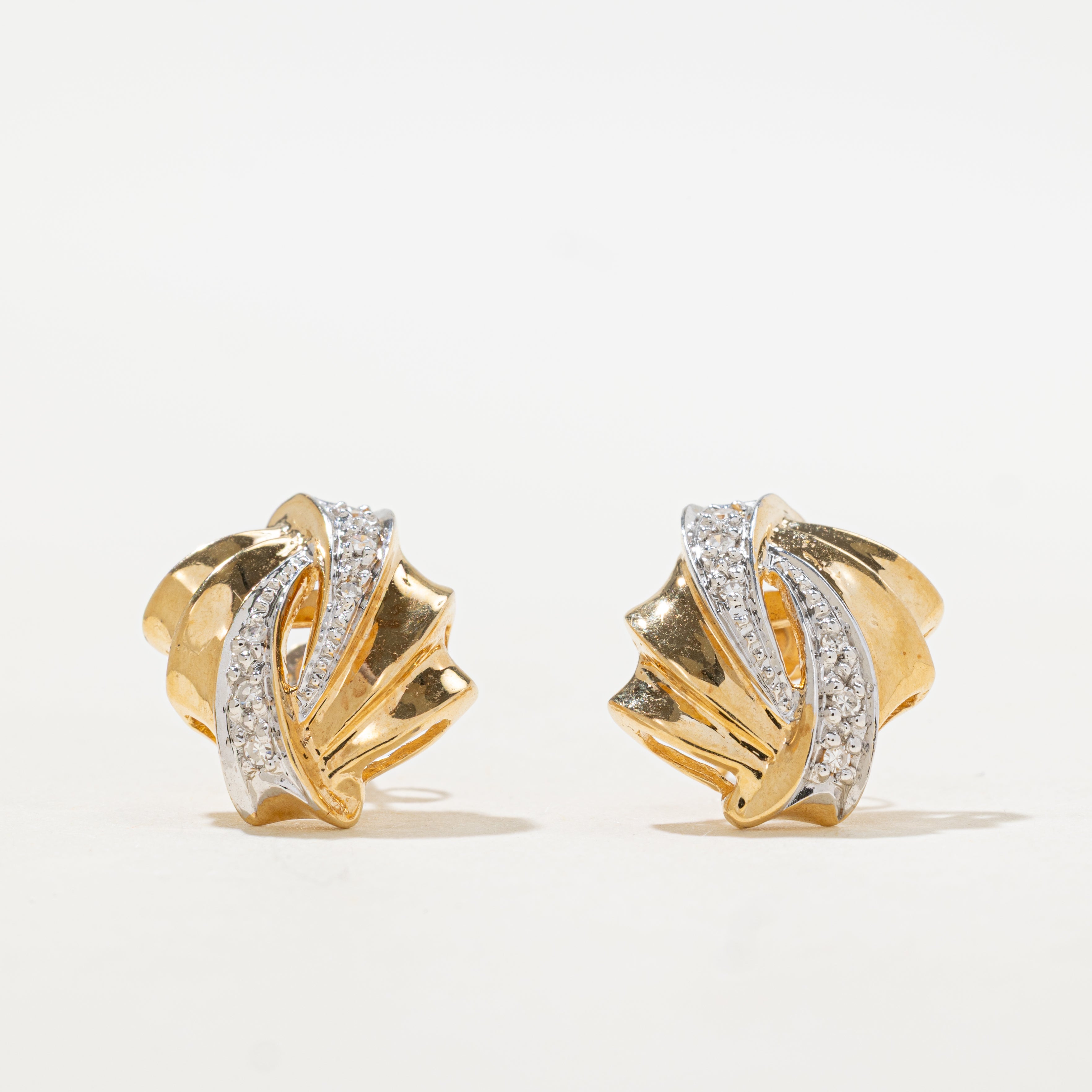 14k Diamond Shell Stud Earrings