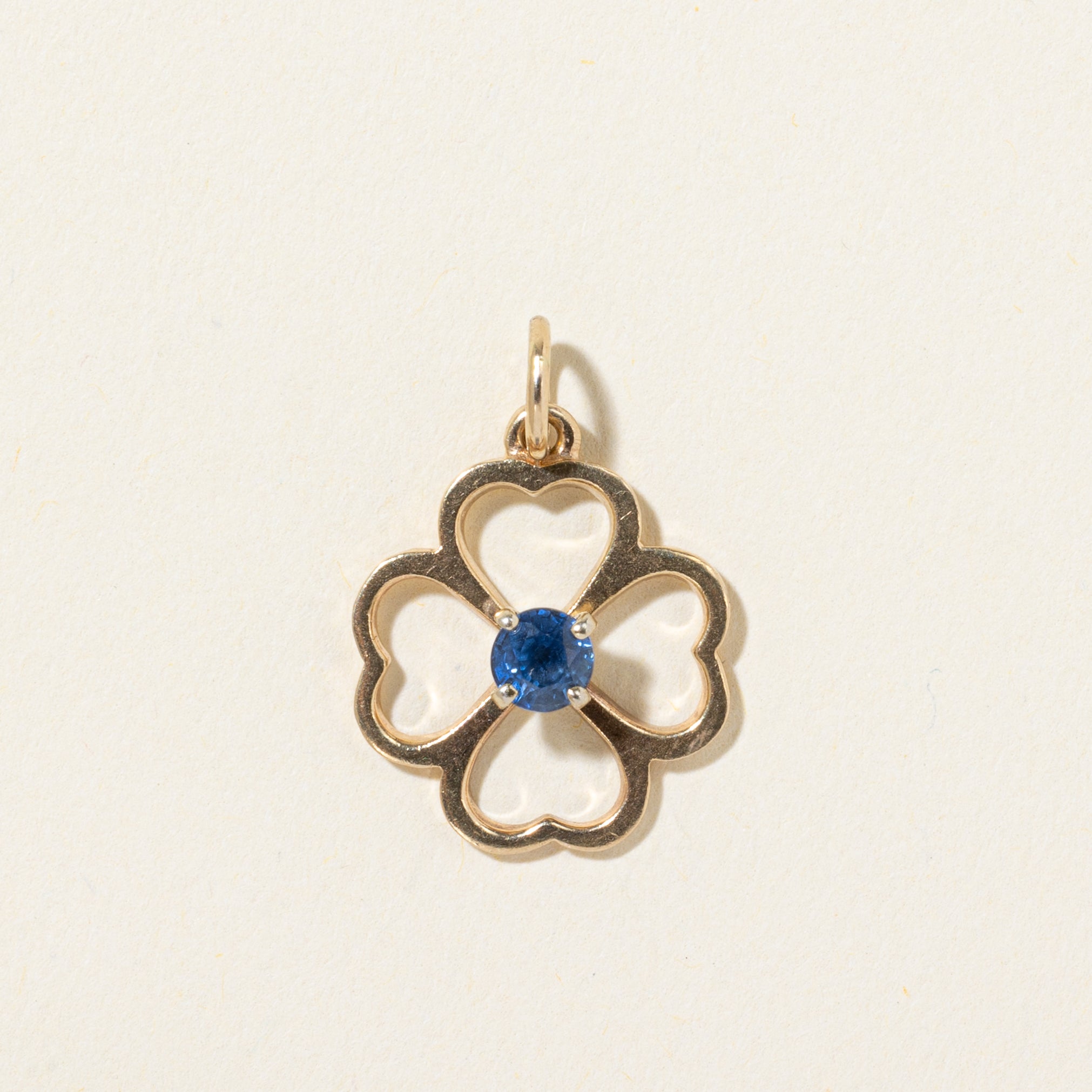 10k Synthetic Sapphire Cloverleaf Pendant | 0.19ct