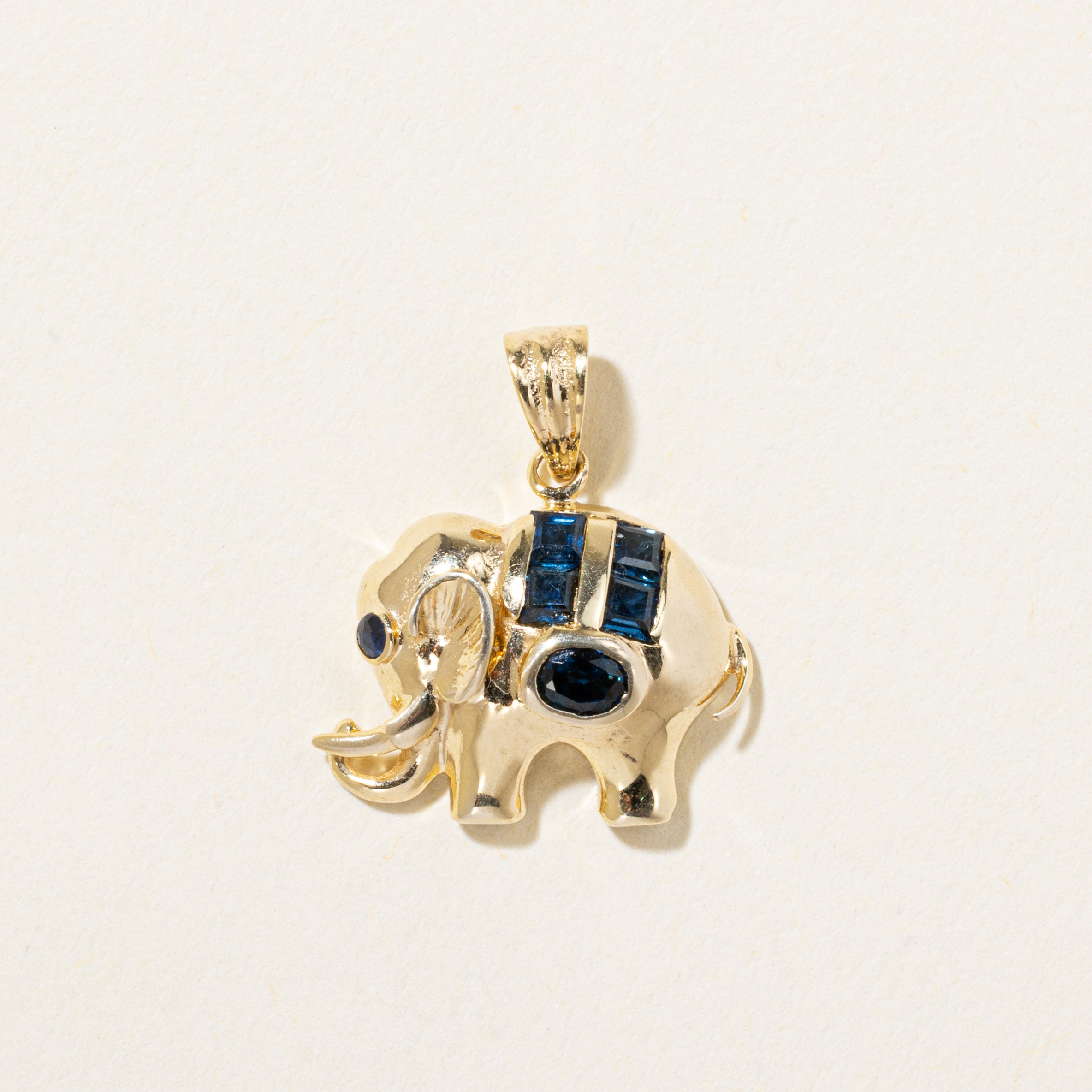 14k Sapphire Elephant Pendant | 0.60ct