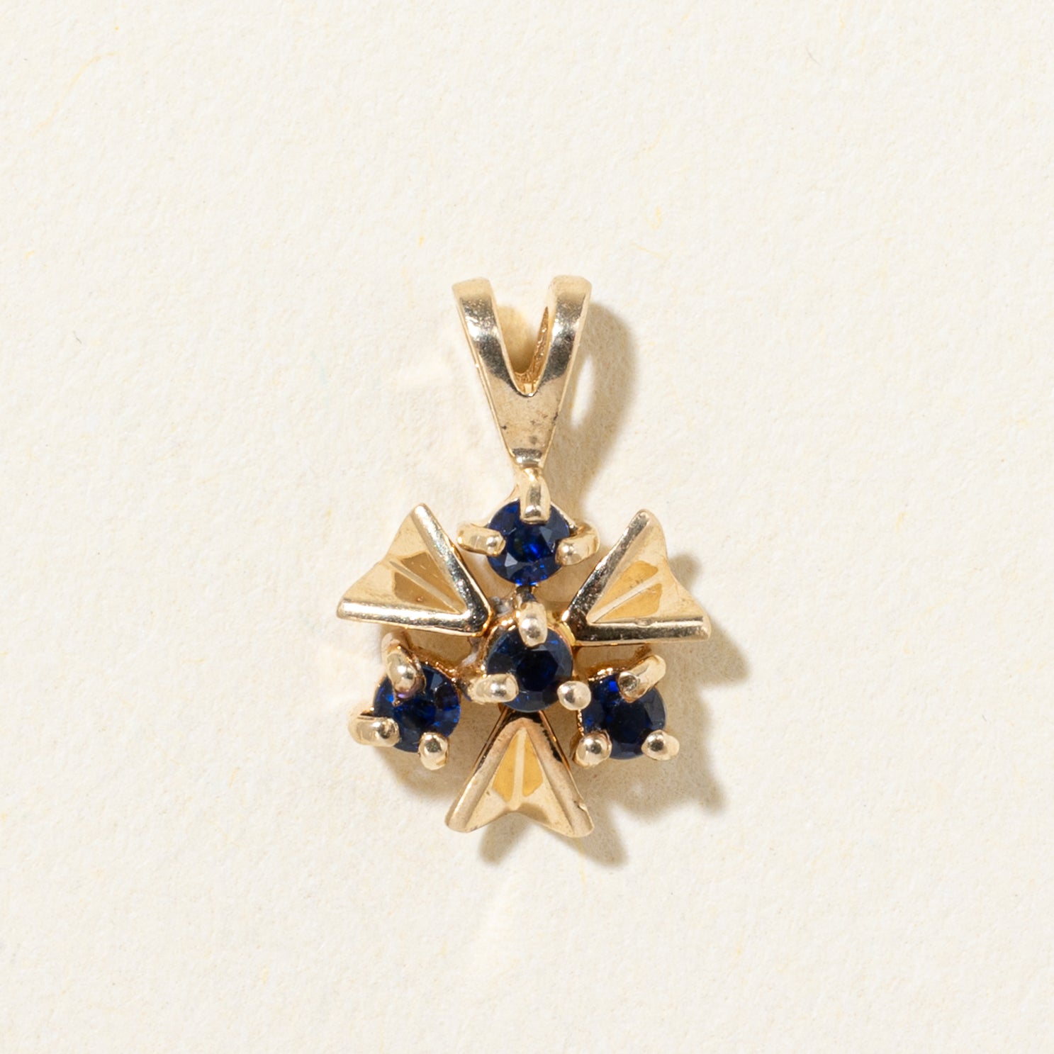 14k Sapphire Cluster Pendant | 0.03ct