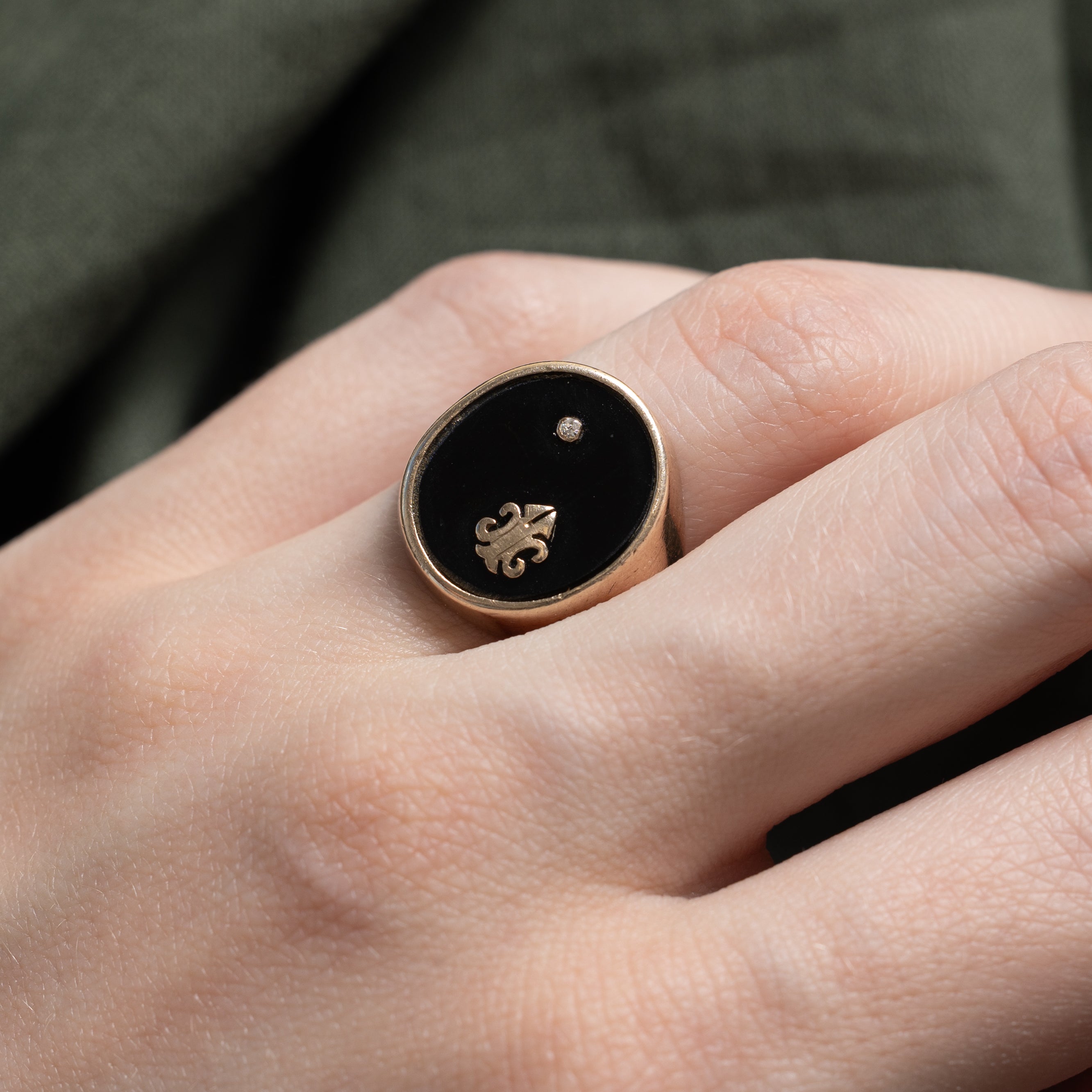 10k Bezel Set Onyx Signet Ring | 1.17ct | SZ 6.5