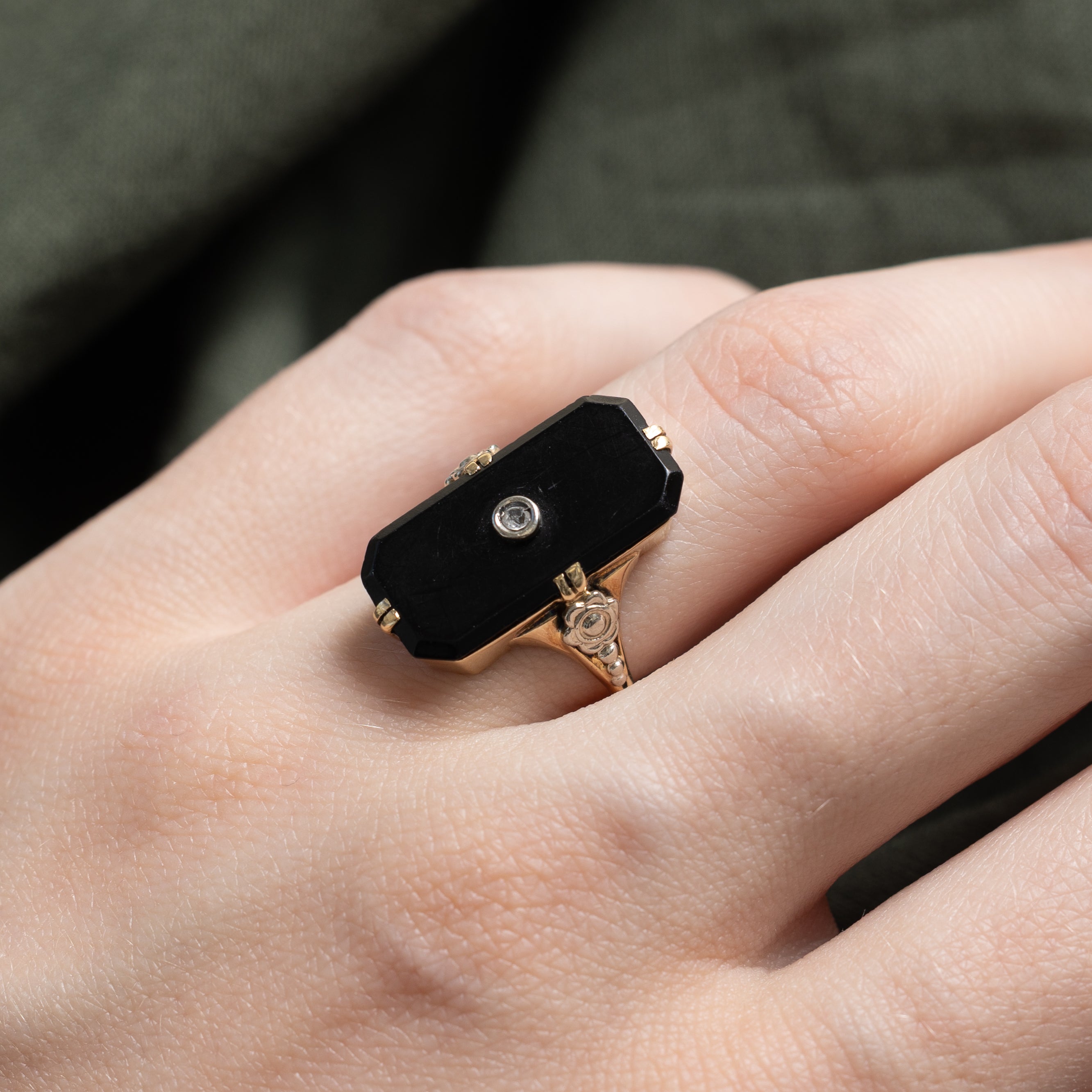 10k Octagonal Onyx & White Topaz Ring | 3.02ctw | SZ 5.25