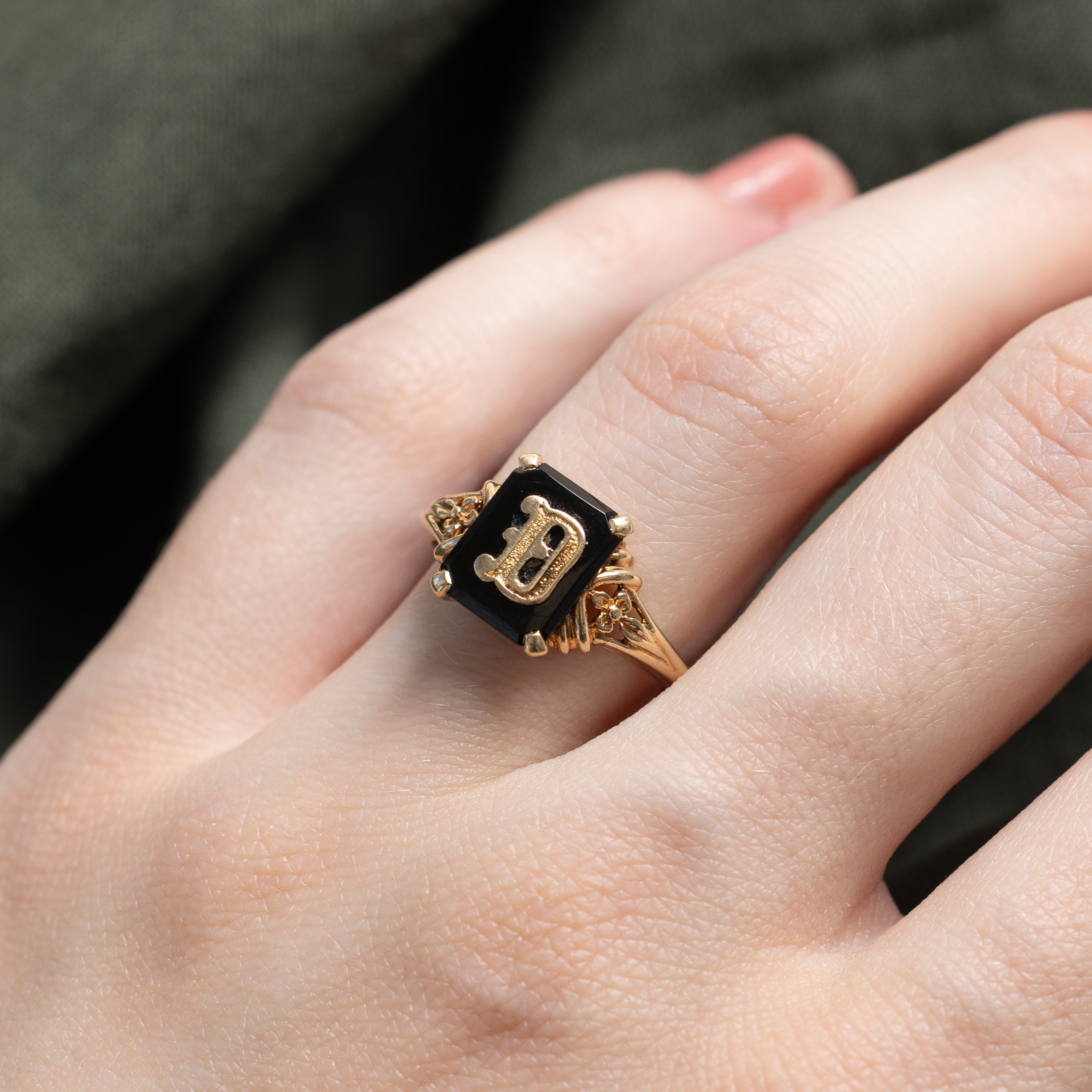 Vintage Canadian 10k Onyx "D" Initial Ring | 1.10ct | SZ 5