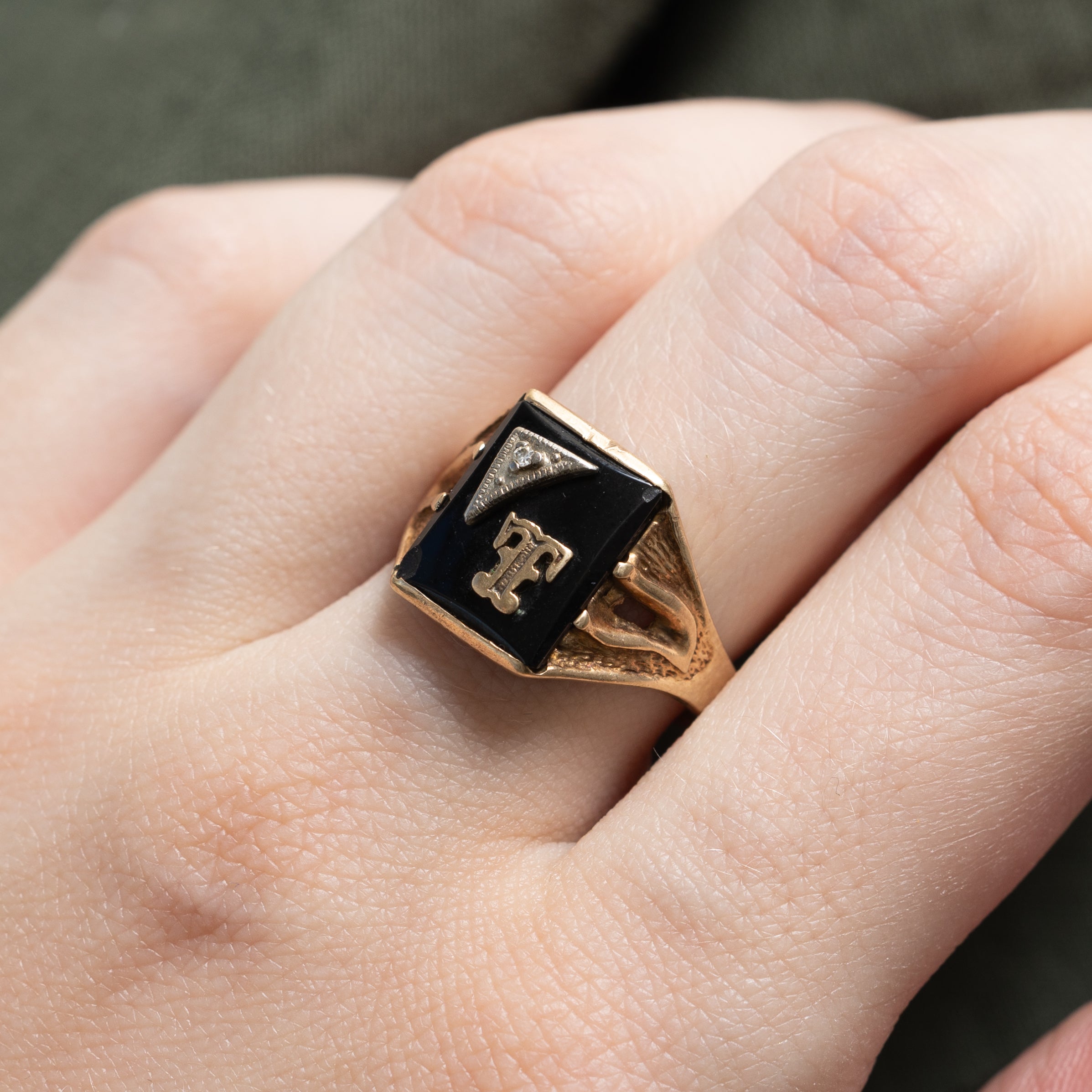 10k Onyx & Diamond "T" Initial Signet Ring | 1.78ct | SZ 7.5