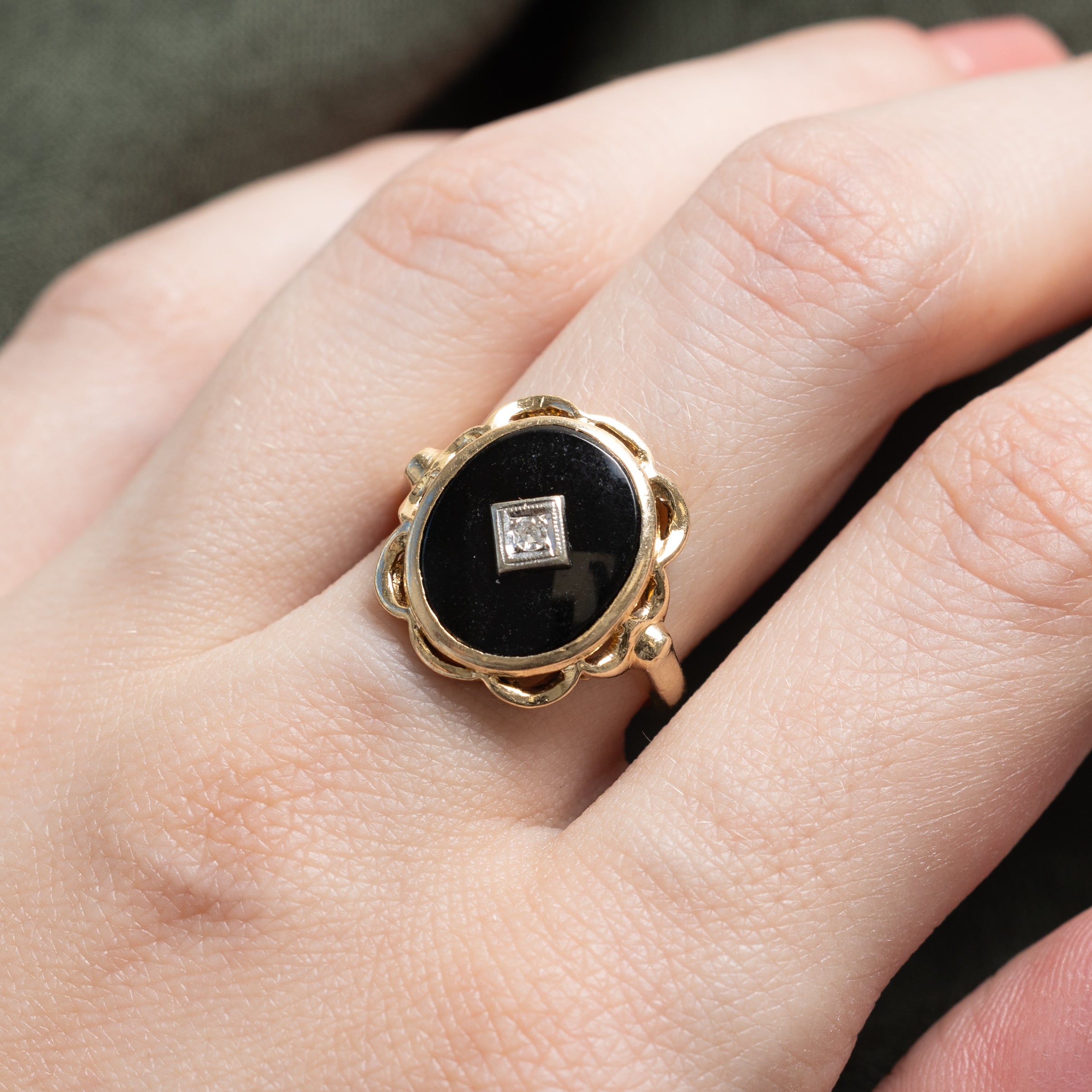 14k Onyx & Diamond Accent Scalloped Ring | 2.44ct | SZ 6.5