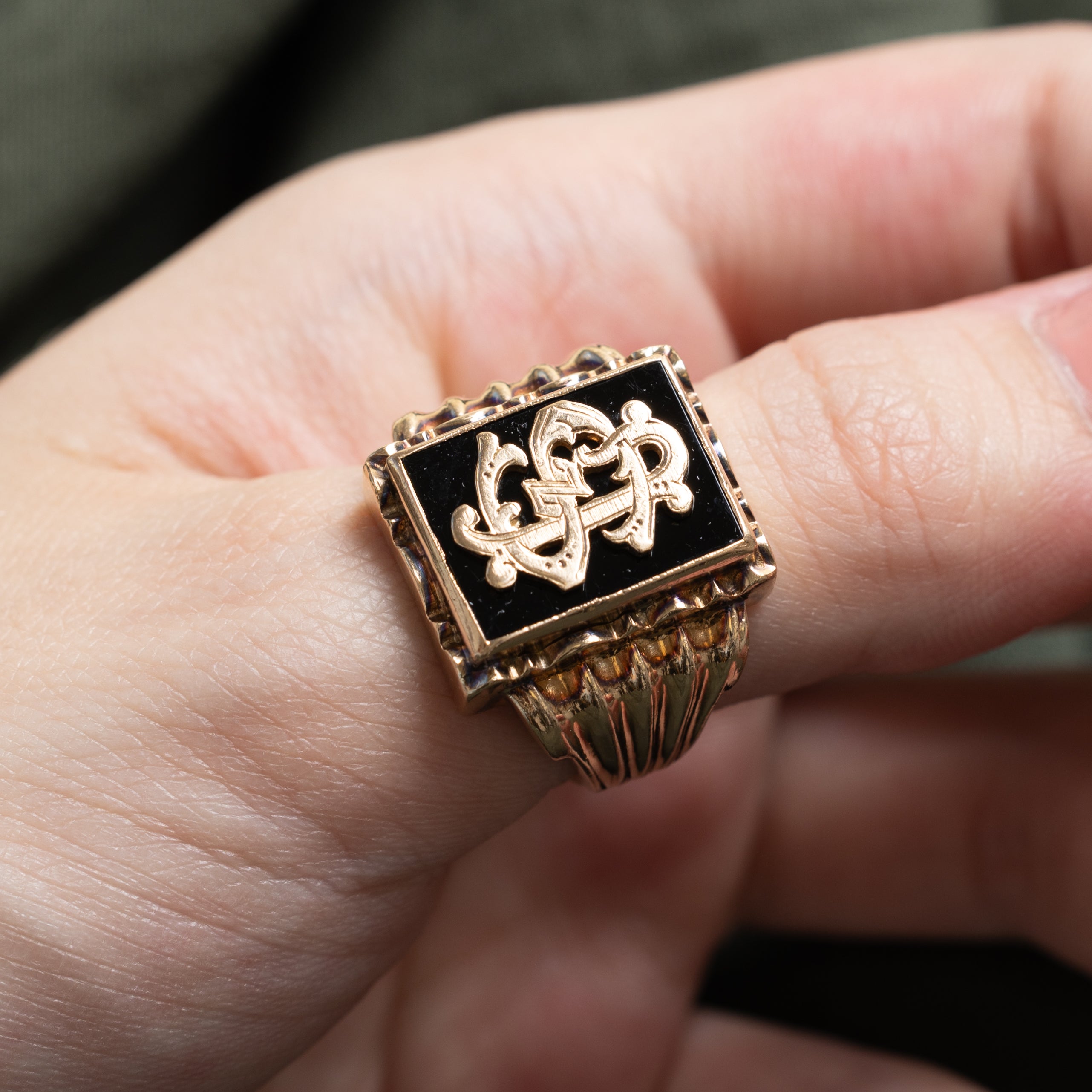 10k Onyx "SLZ" Initial Chunky Signet Ring | 1.44ct | SZ 9.25