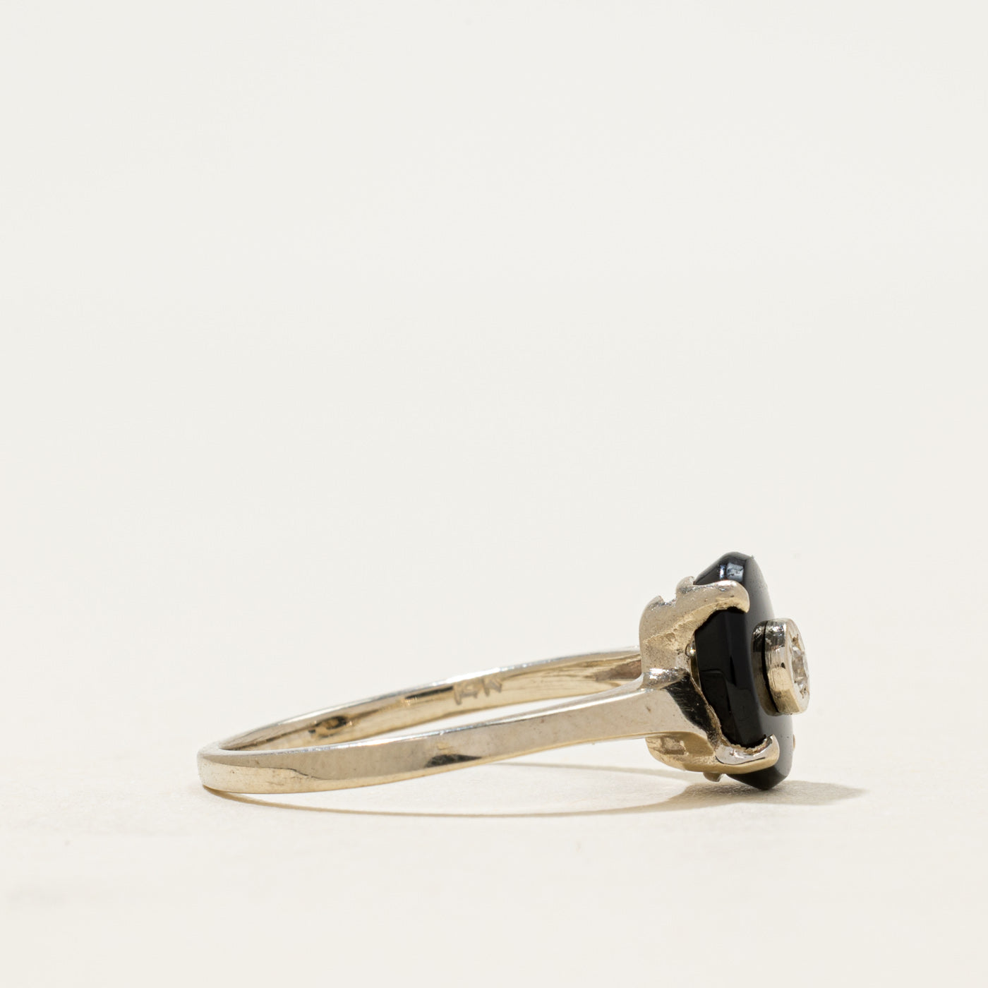 14k Oval Onyx & Diamond Bypass Ring | 1.24ct | SZ 6