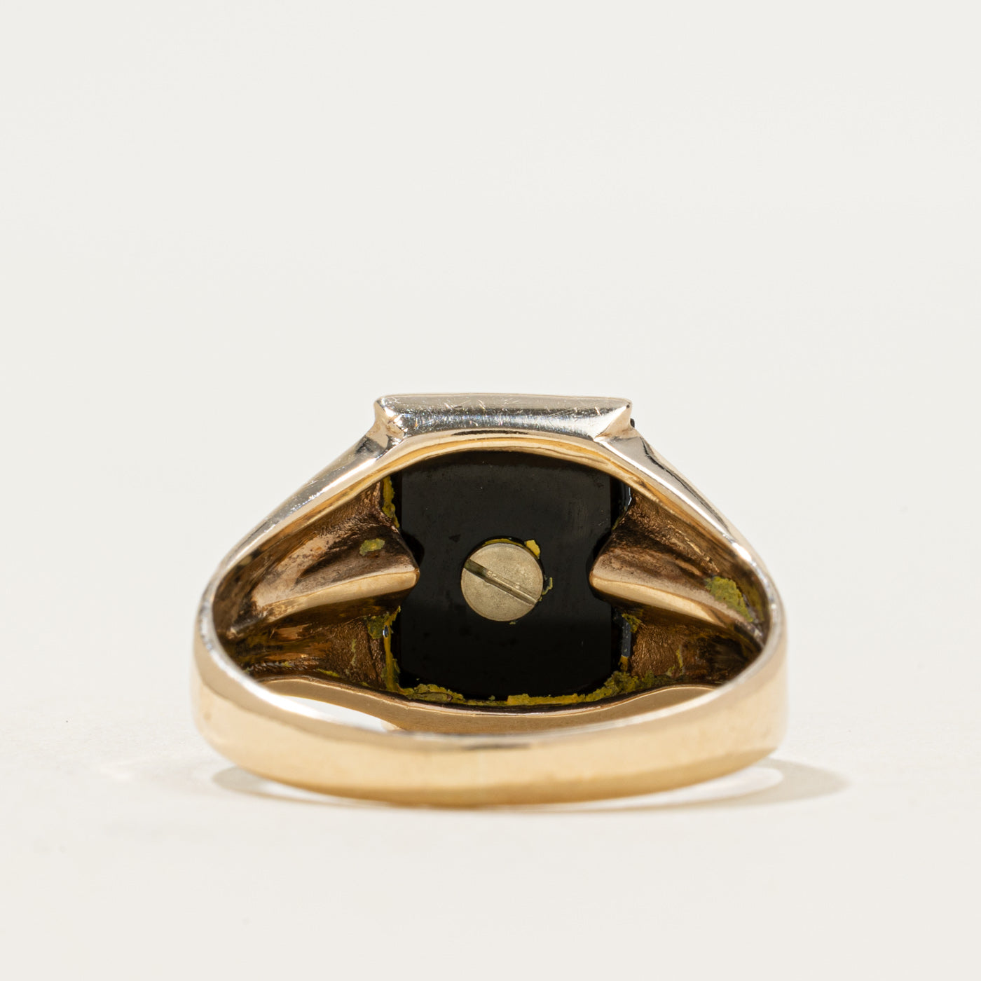 10k Onyx "B" Initial Grooved Signet Ring | 1.70ct | SZ 10.25