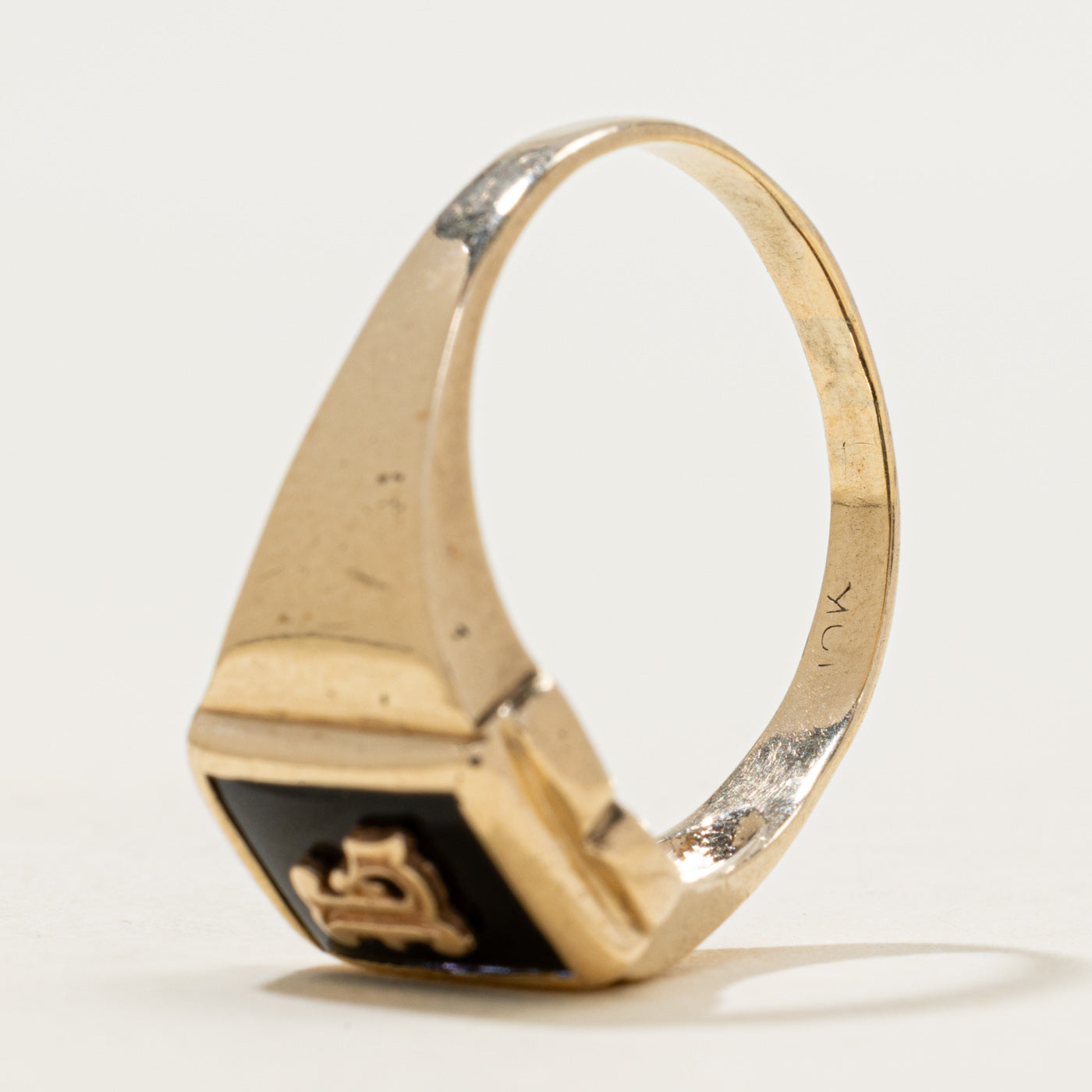 10k Rectangular Onyx "L" Initial Signet Ring | 0.90ct | SZ 9