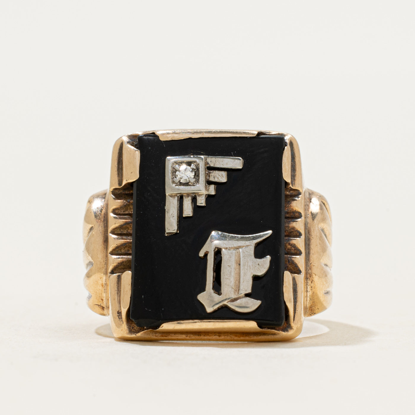 10k Onyx & Diamond Grooved Signet Ring | 2.65ct | SZ 6.5