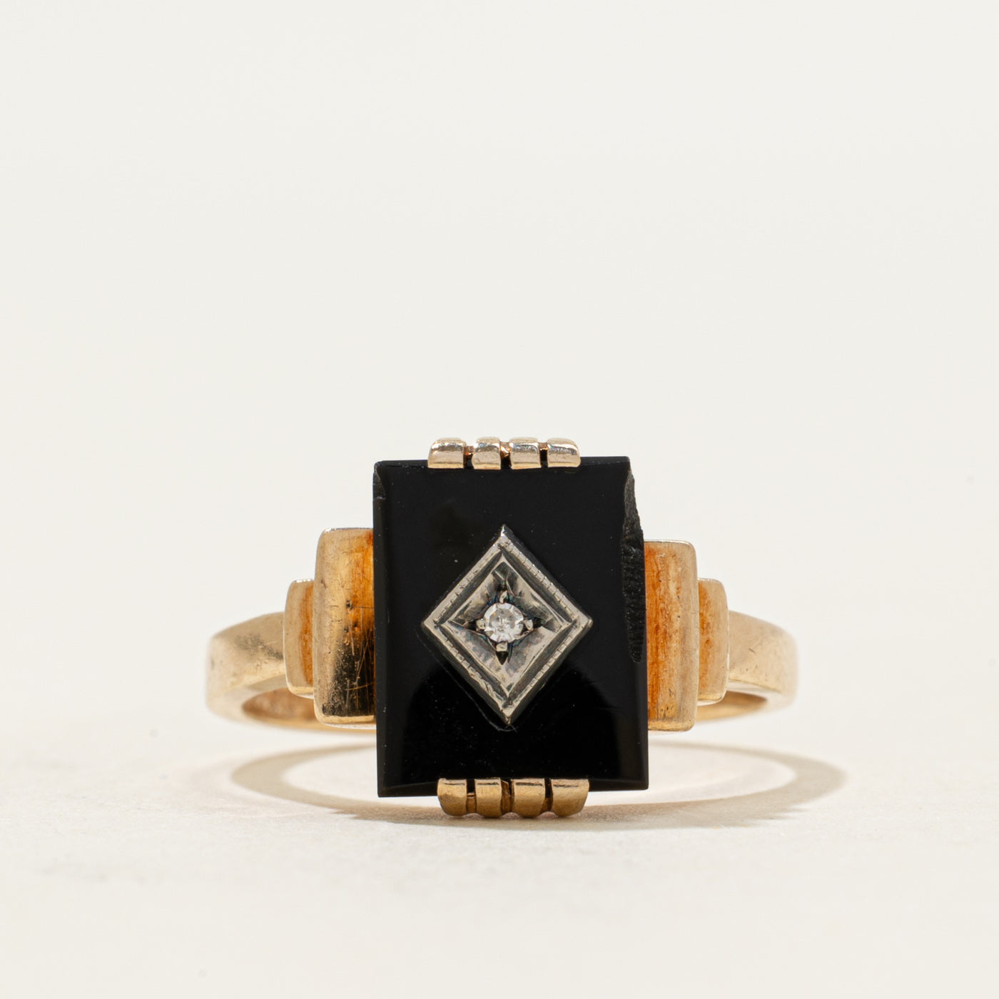 10k Onyx & Diamond Accent Grooved Ring | 1.18ct | SZ 6