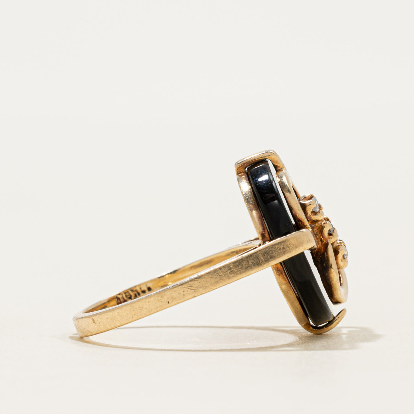 10k Circular Onyx & Diamond Accent Ring | 1.93ct | SZ 5.75