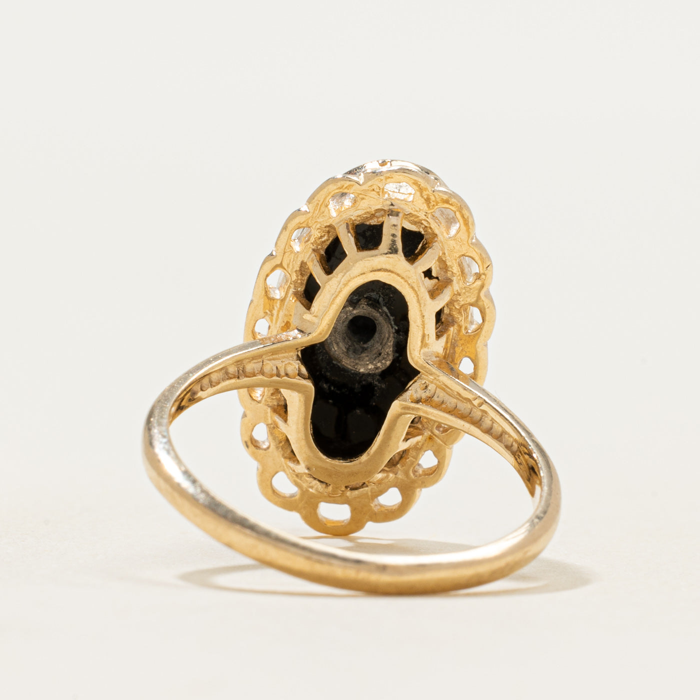 10k Oval Onyx & Diamond Scalloped Ring | 1.69ct | SZ 6