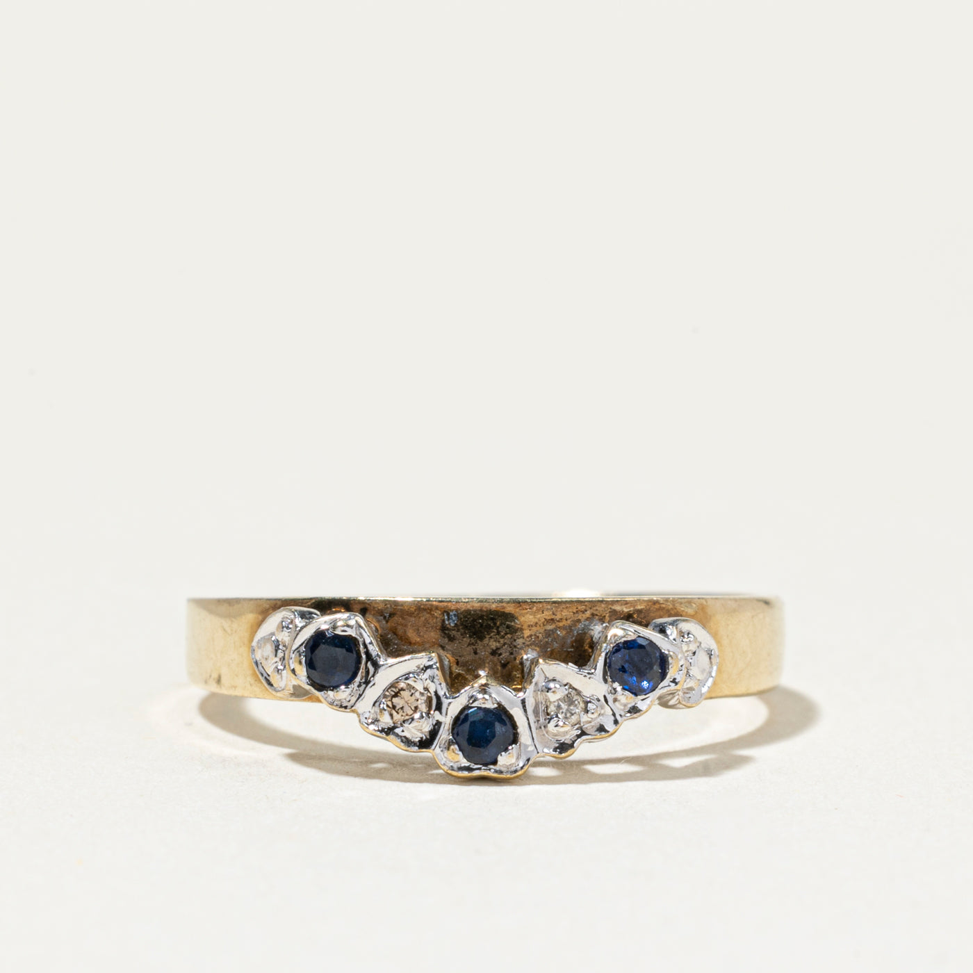 Two Tone Five Stone Sapphire & Diamond Contour Ring | SZ 6.5