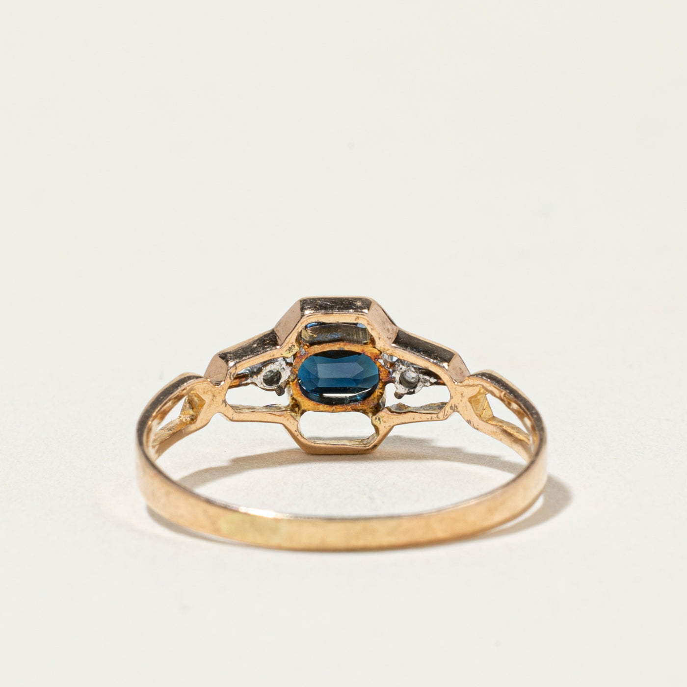 Bague ajourée en saphir et diamants East West | Taille 6