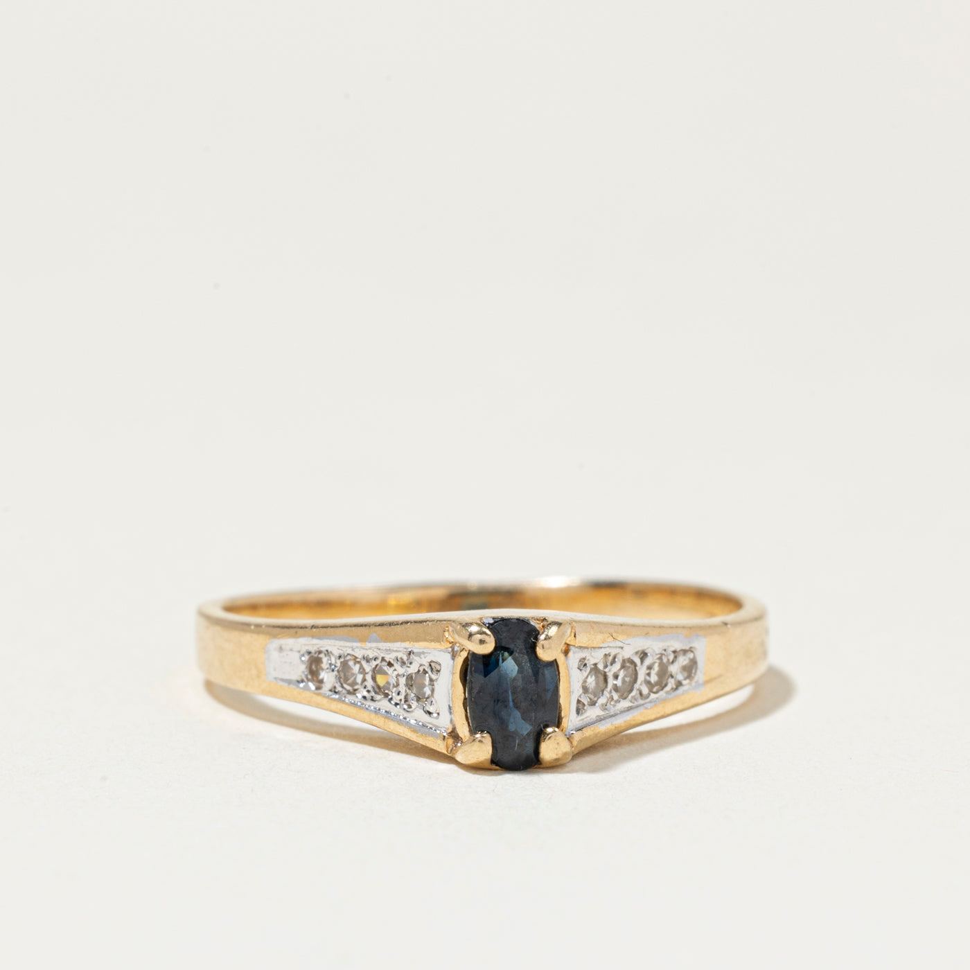 Oval Cut Sapphire & Diamond Accented Ring | SZ 7.5