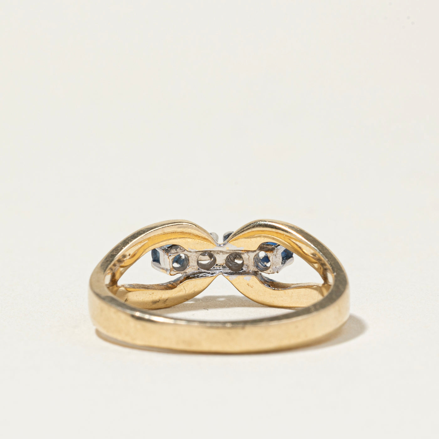 Diamond & Sapphire Double Buckle Ring | SZ 6