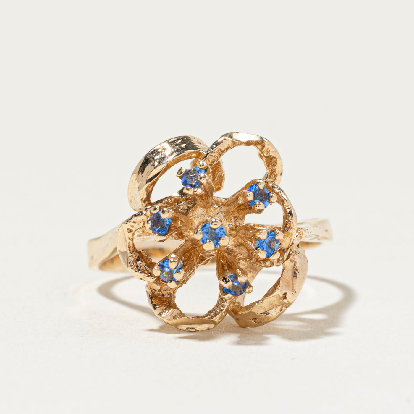 Scattered Synthetic Sapphire Openwork Floral Ring | SZ 7