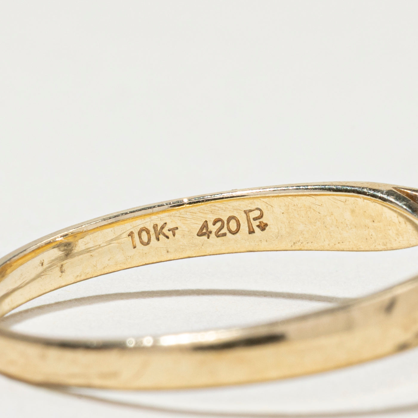 Oval Cut Sapphire & Diamond Petal Ring | SZ 7