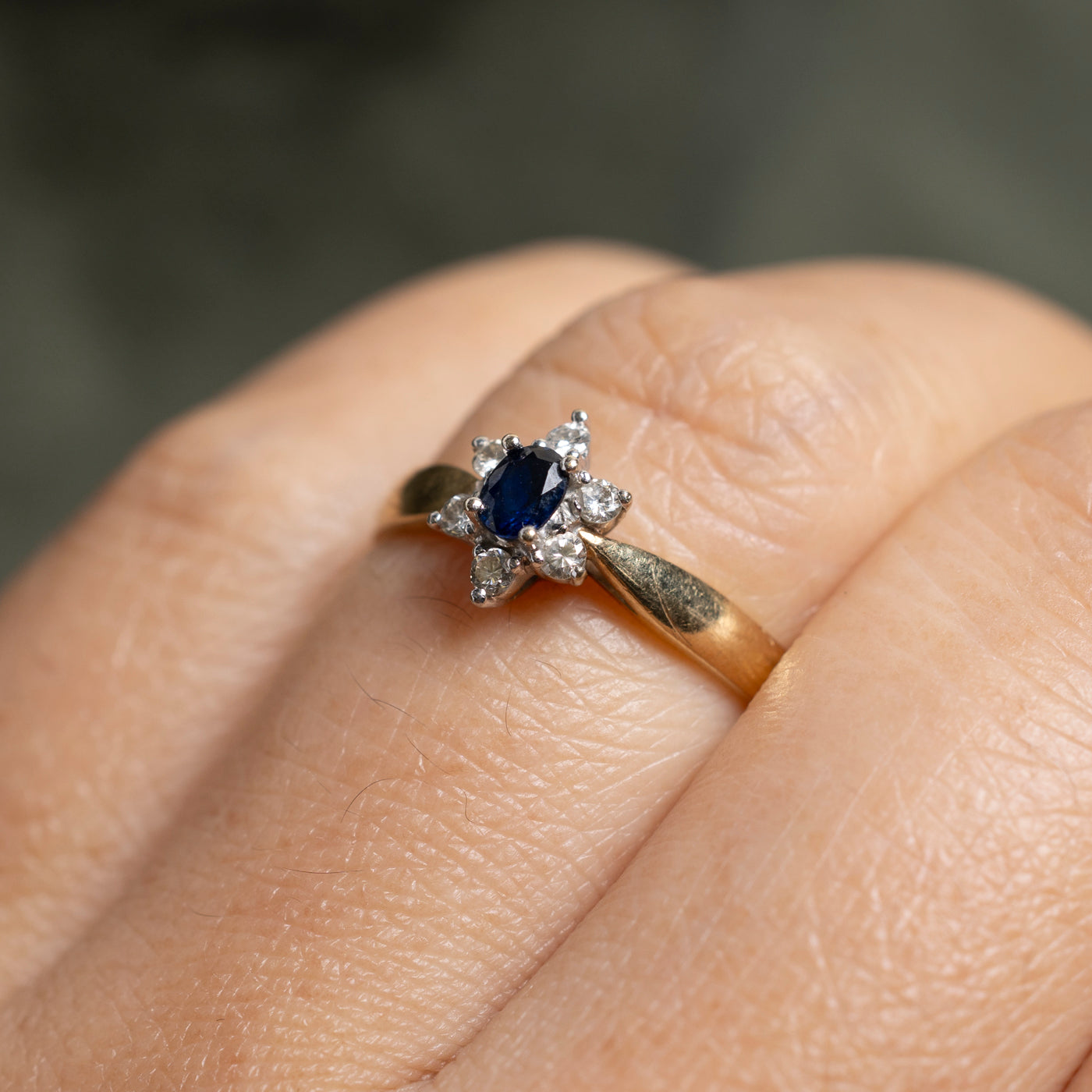 Oval Cut Sapphire & Diamond Petal Ring | SZ 7