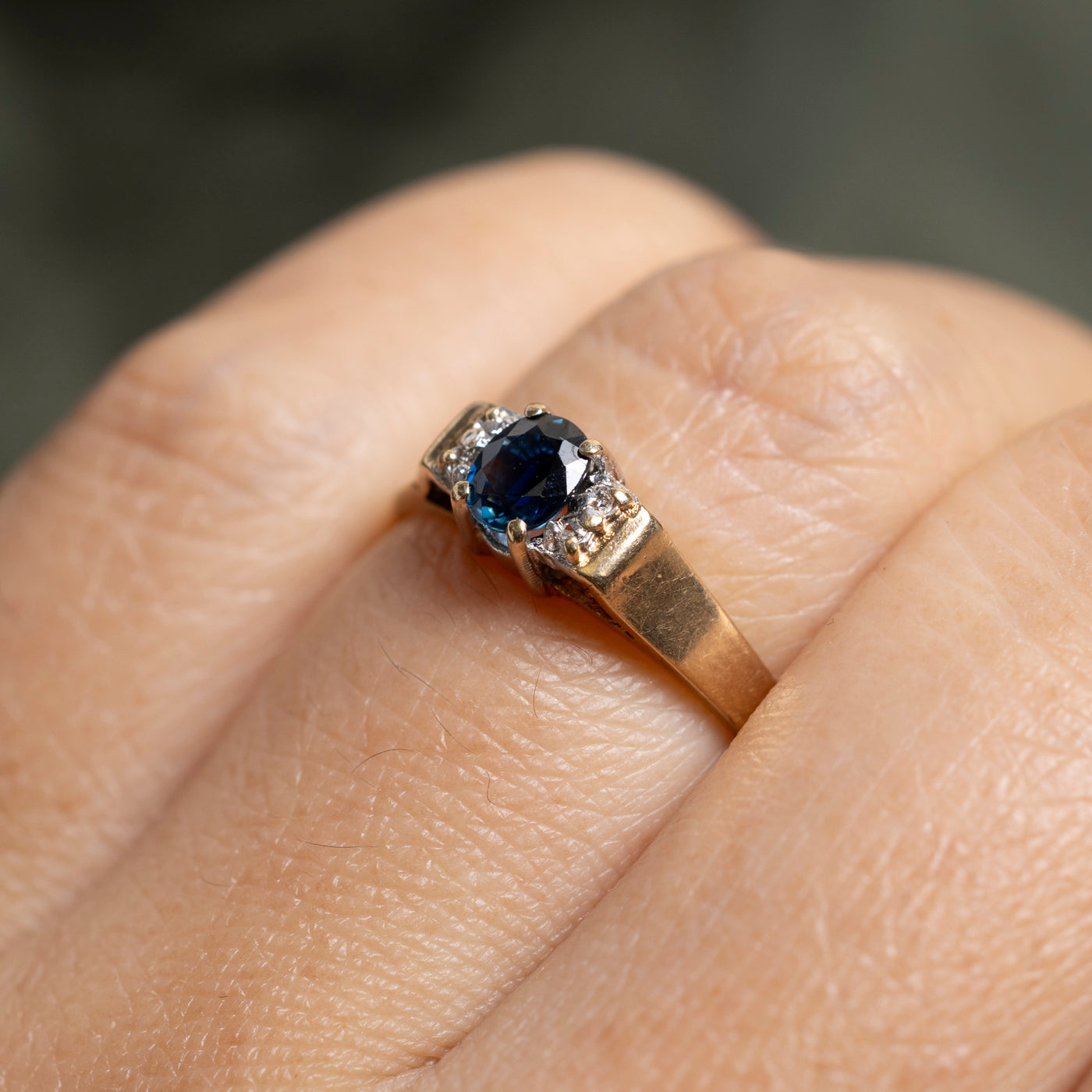 Oval Cut Sapphire & Diamond Accented Ring | SZ 6.75