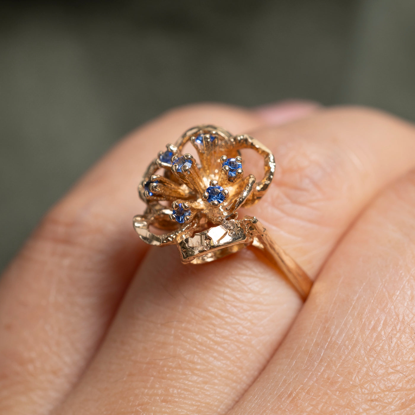 Scattered Synthetic Sapphire Openwork Floral Ring | SZ 7