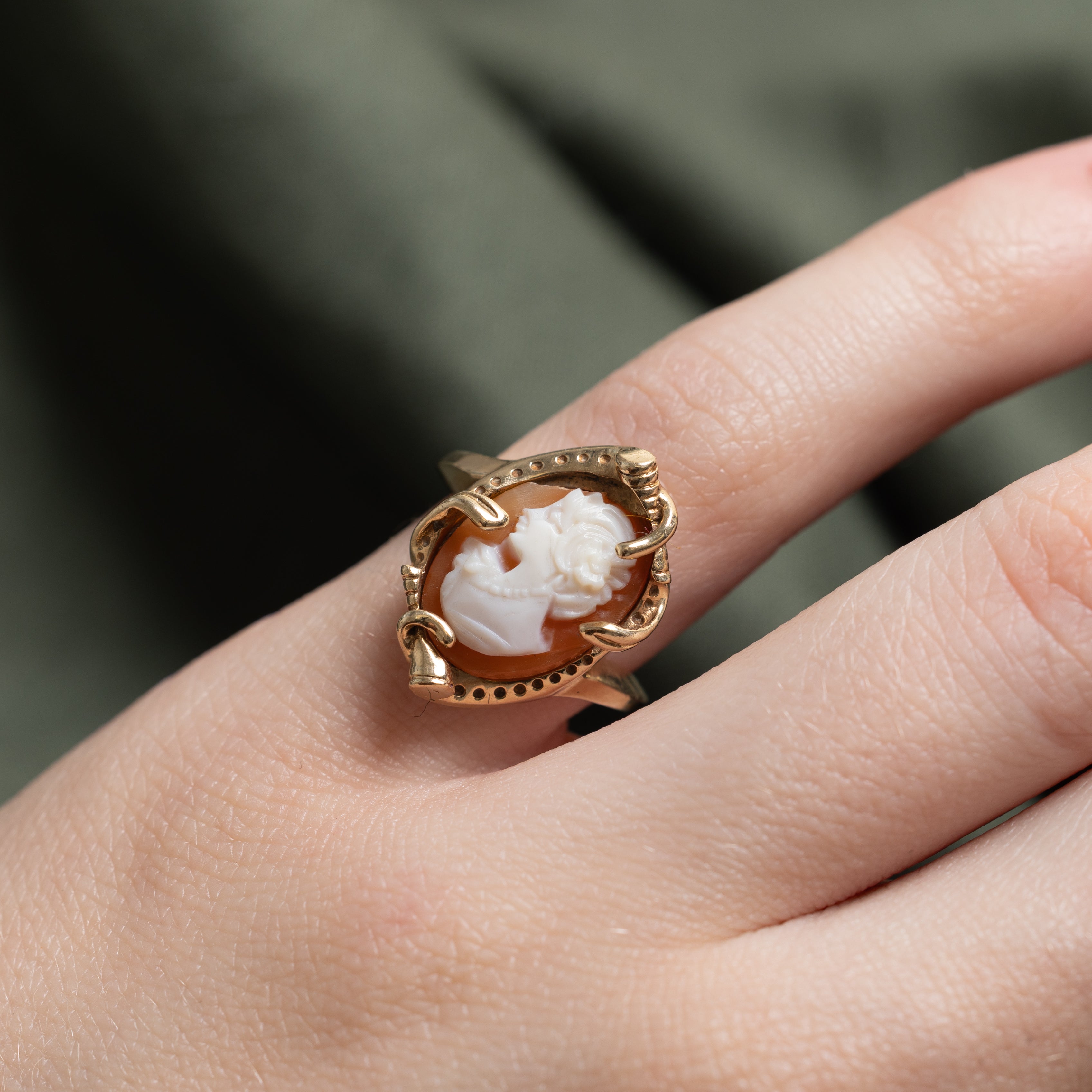 Shell Cameo Cameo Ring | SZ 3.5