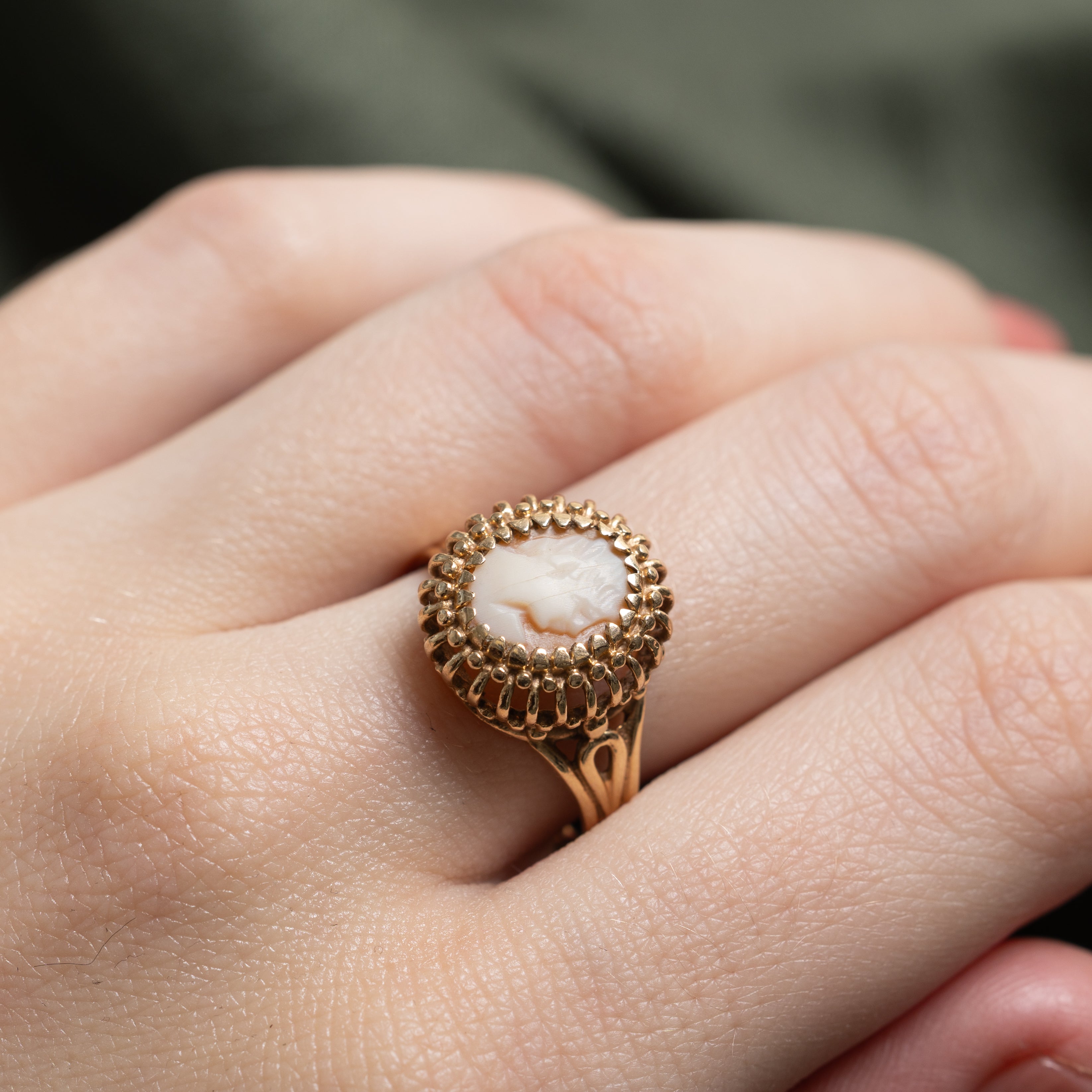 Shell Cameo Textured Open Shank Ring | SZ 9