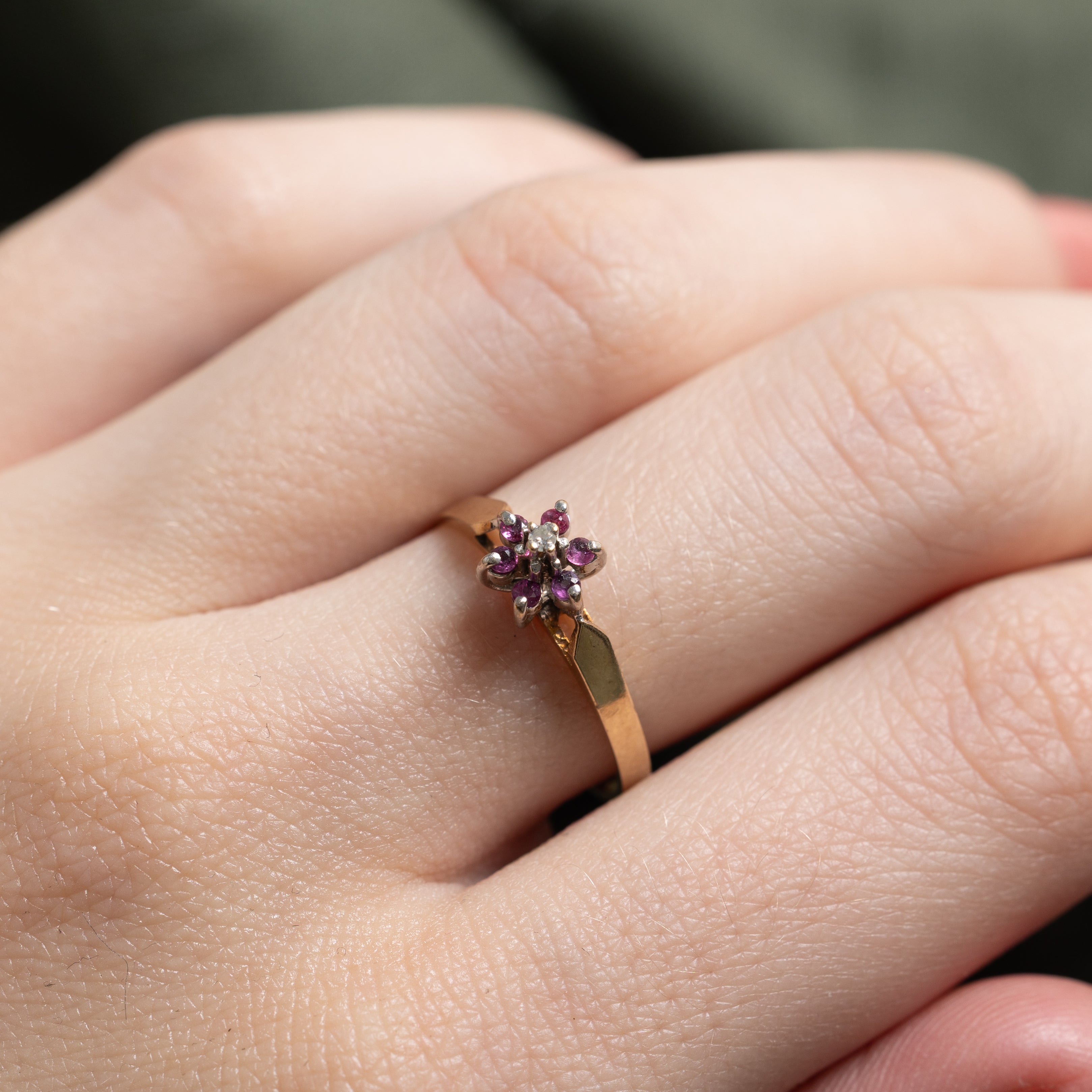 Diamond & Ruby Petal Ring | SZ 6.75