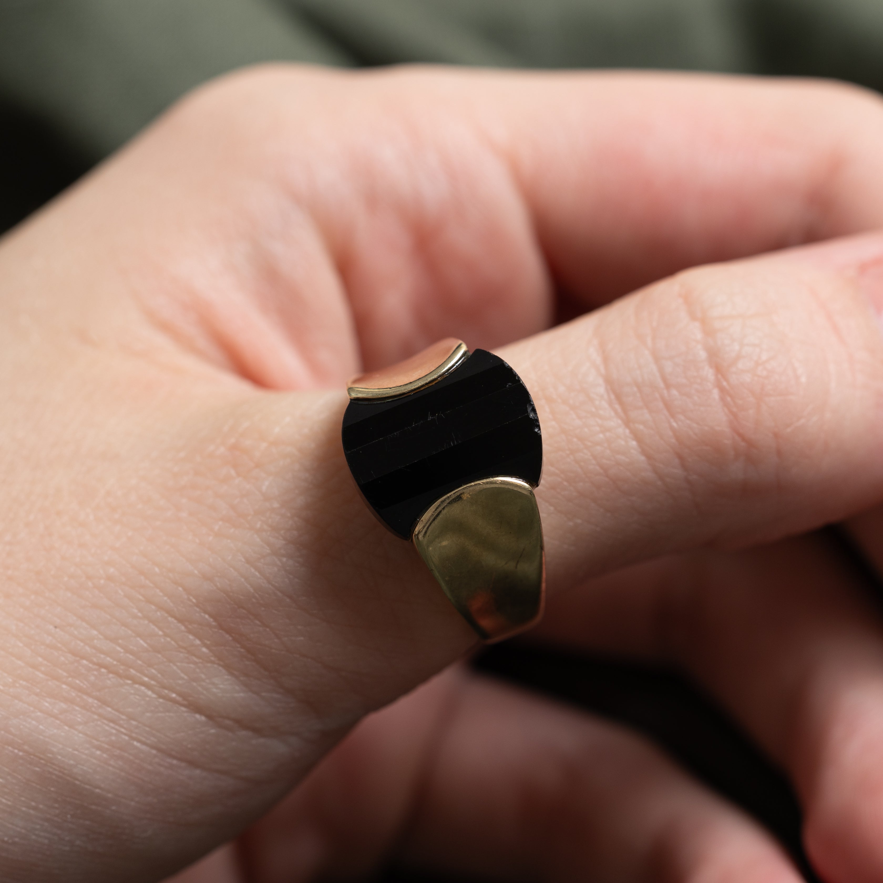 Cabochon Modified Inlaid Onyx Ring | SZ 8.75