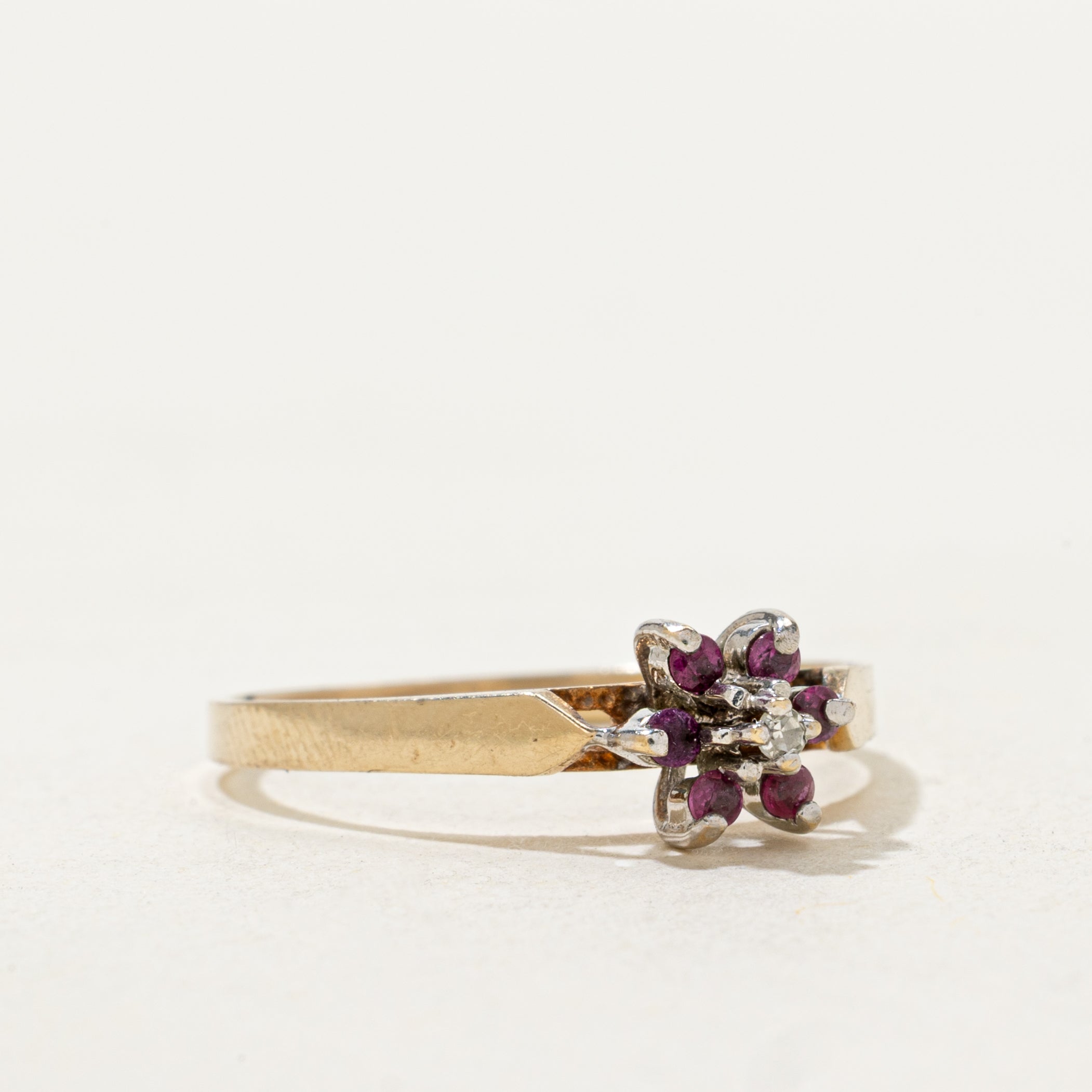 Diamond & Ruby Petal Ring | SZ 6.75