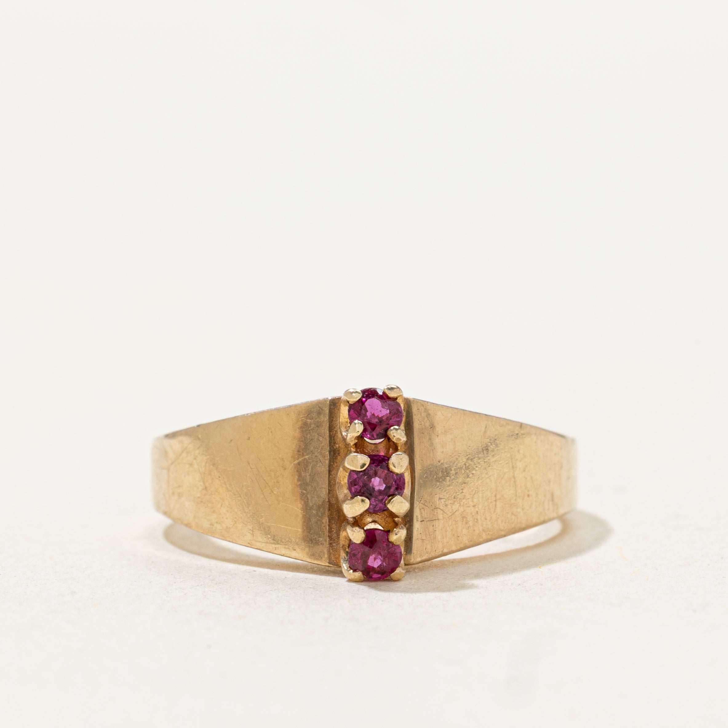 Three Stone Ruby Column Tapered Ring | SZ 6.25