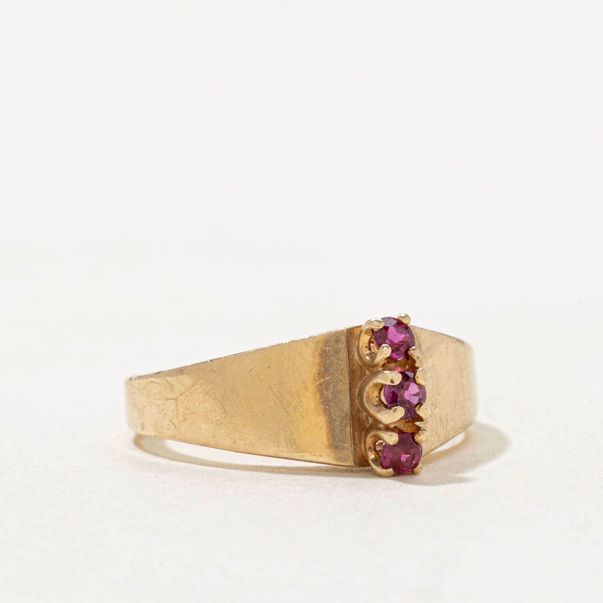 Three Stone Ruby Column Tapered Ring | SZ 6.25