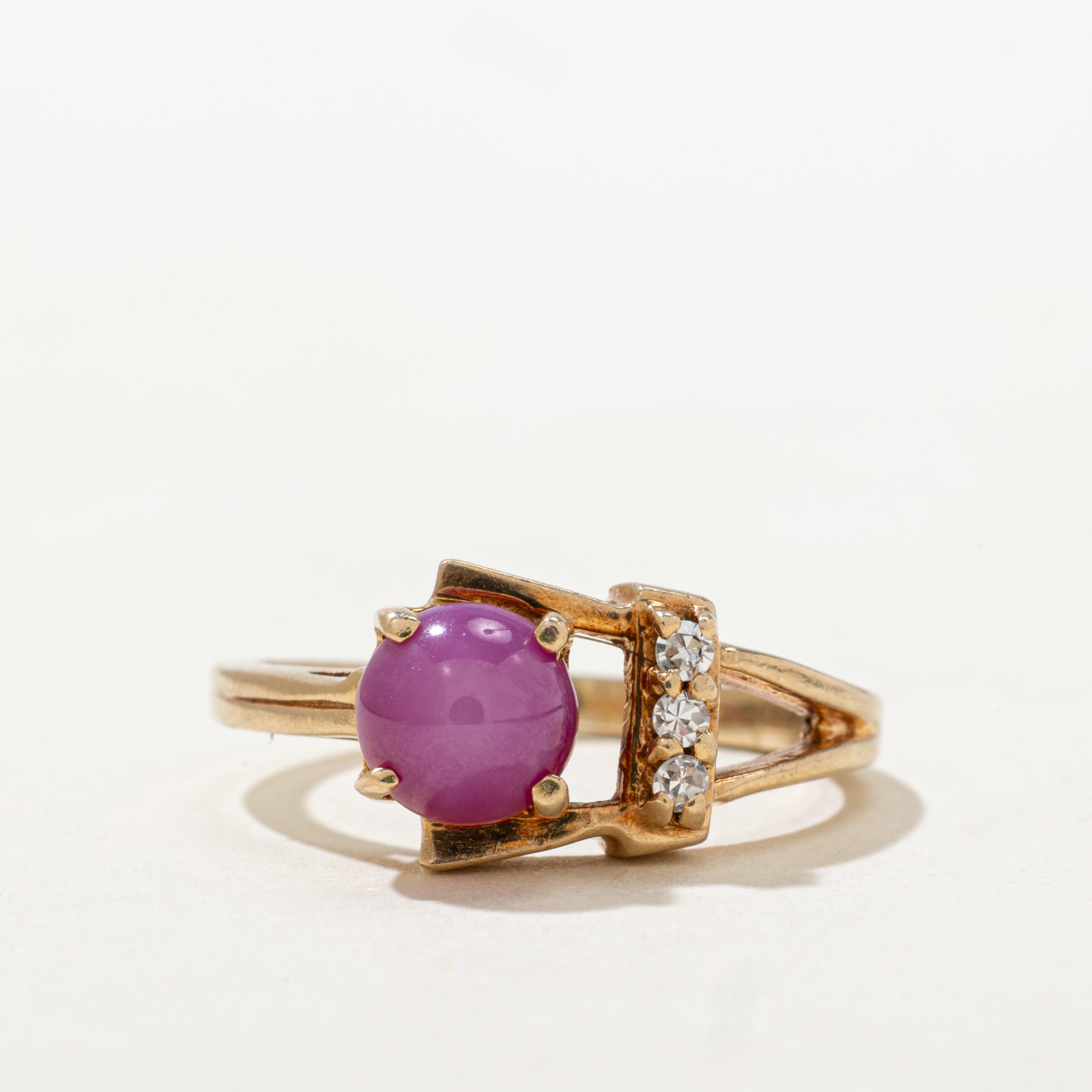 Cabochon Synthetic Star Ruby & Diamond Geometric Ring | SZ 5.5